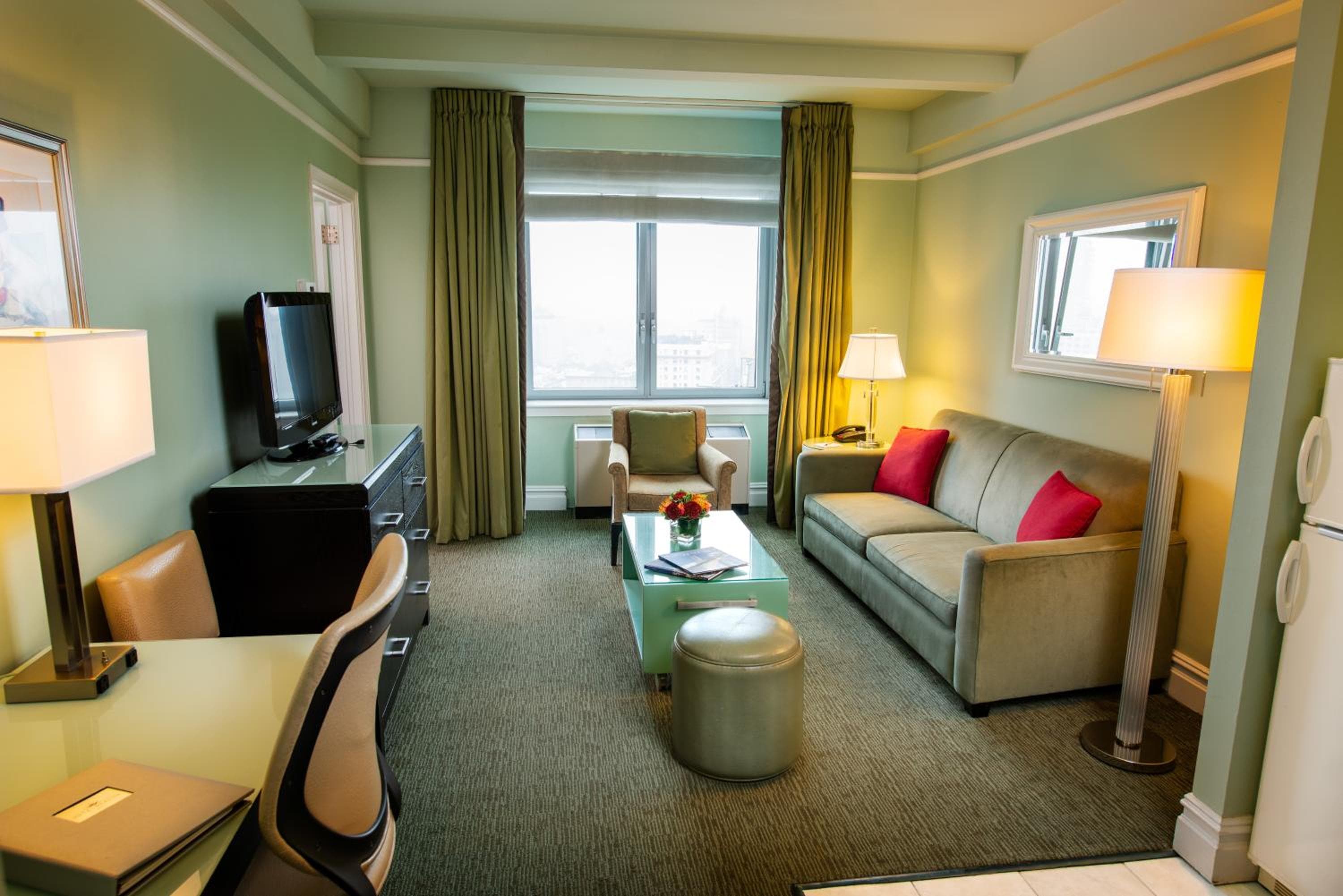 Hotel Beacon — 8