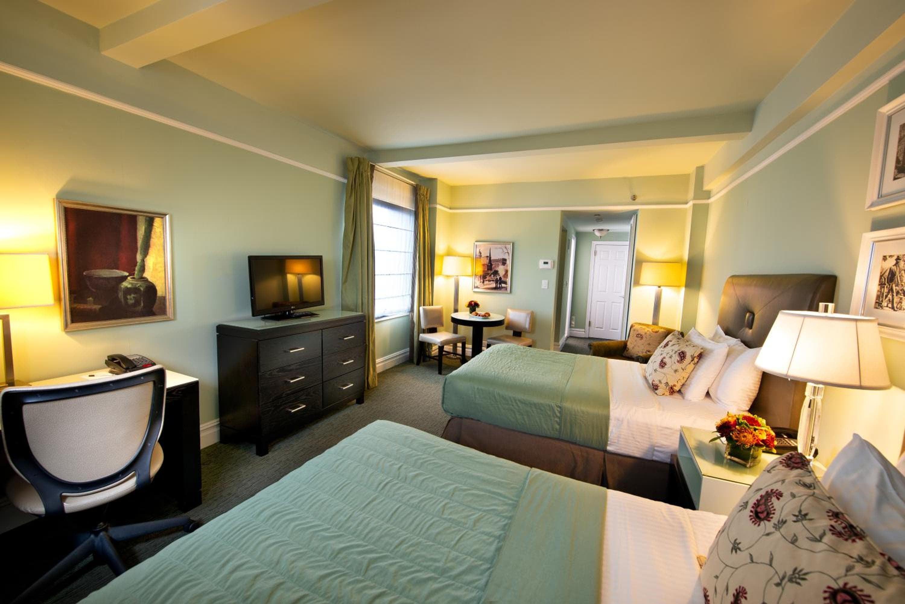 Hotel Beacon — 5
