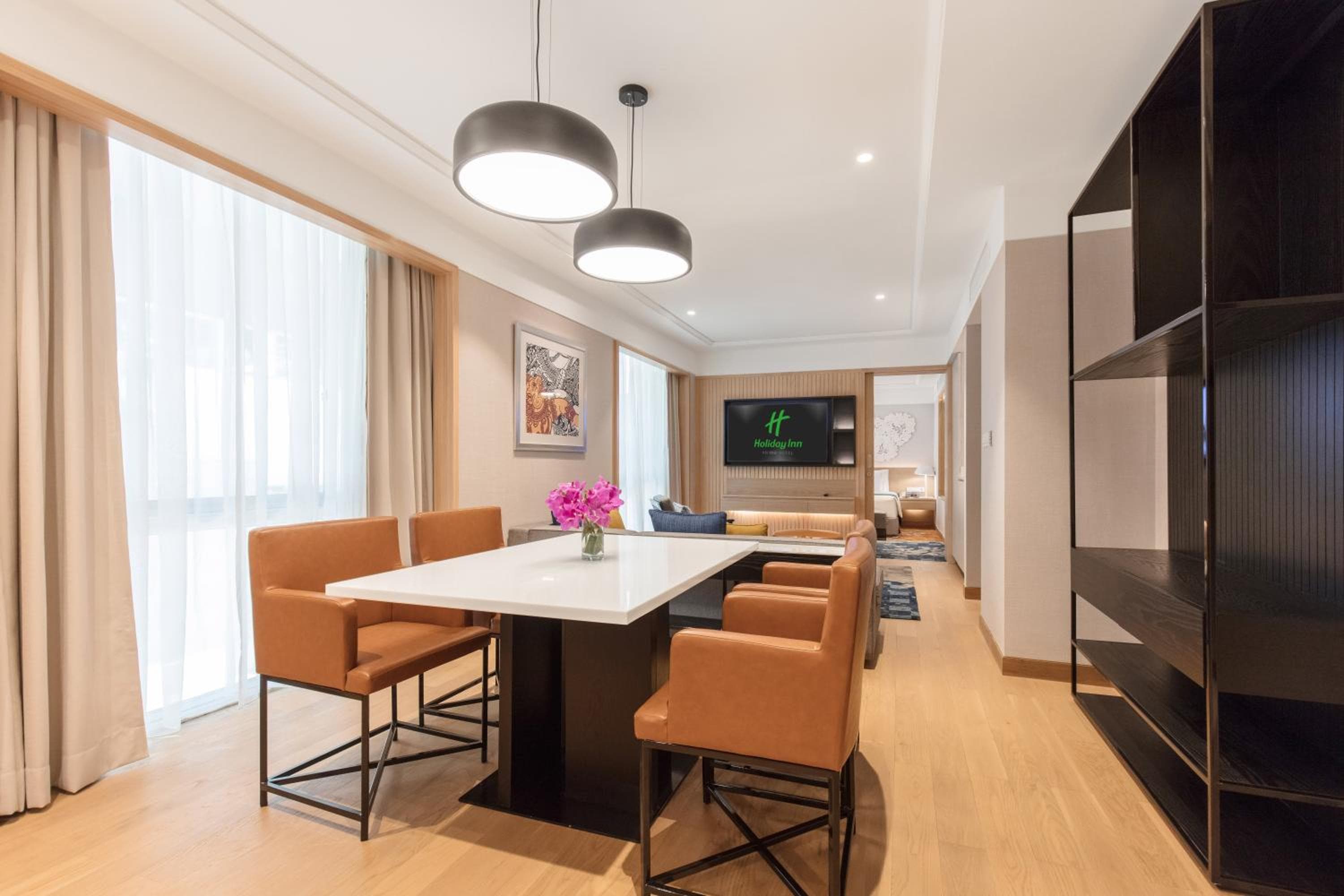Holiday Inn Bangkok by IHG — 3