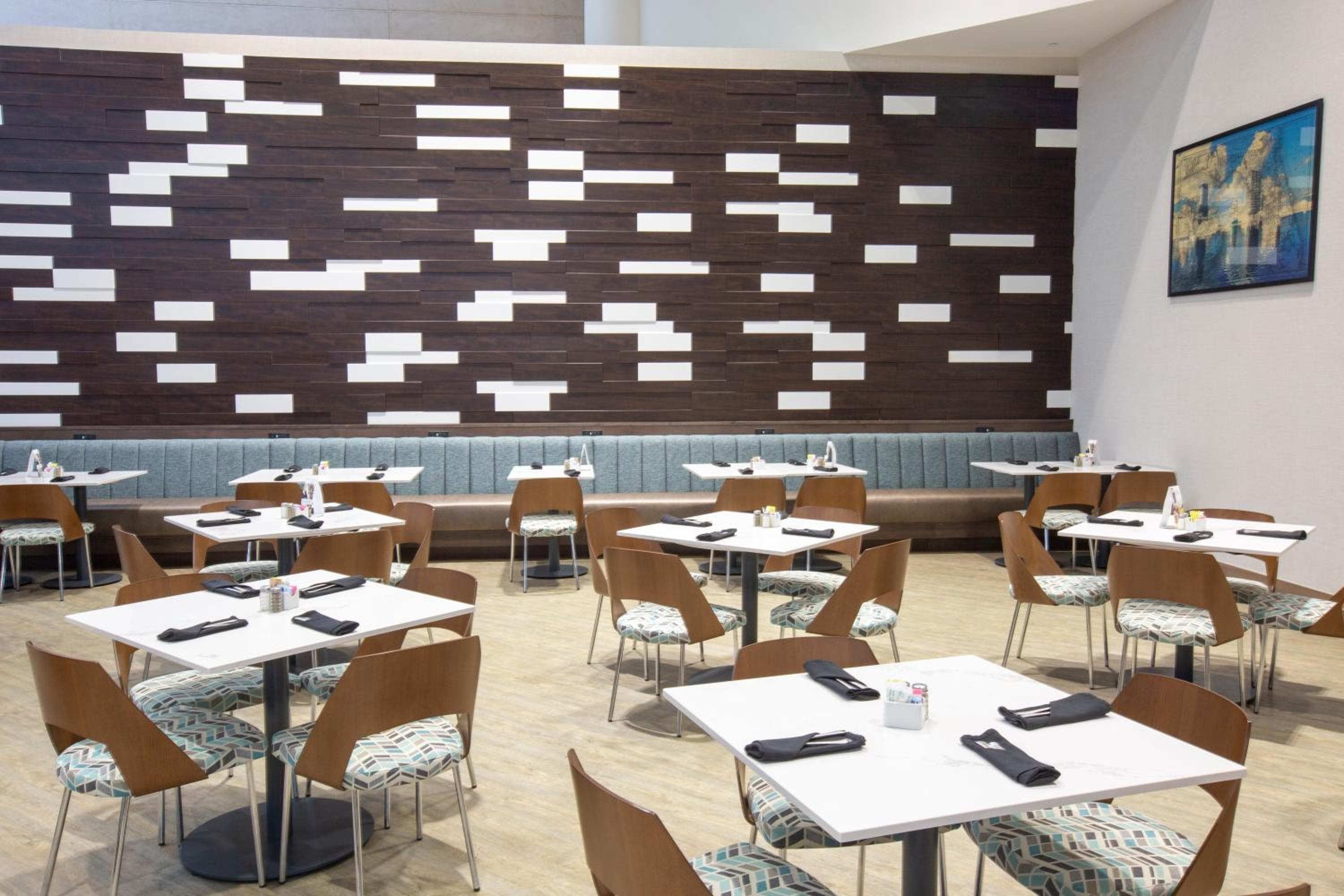 Holiday Inn Orlando International Airport, un hotel IHG — 25