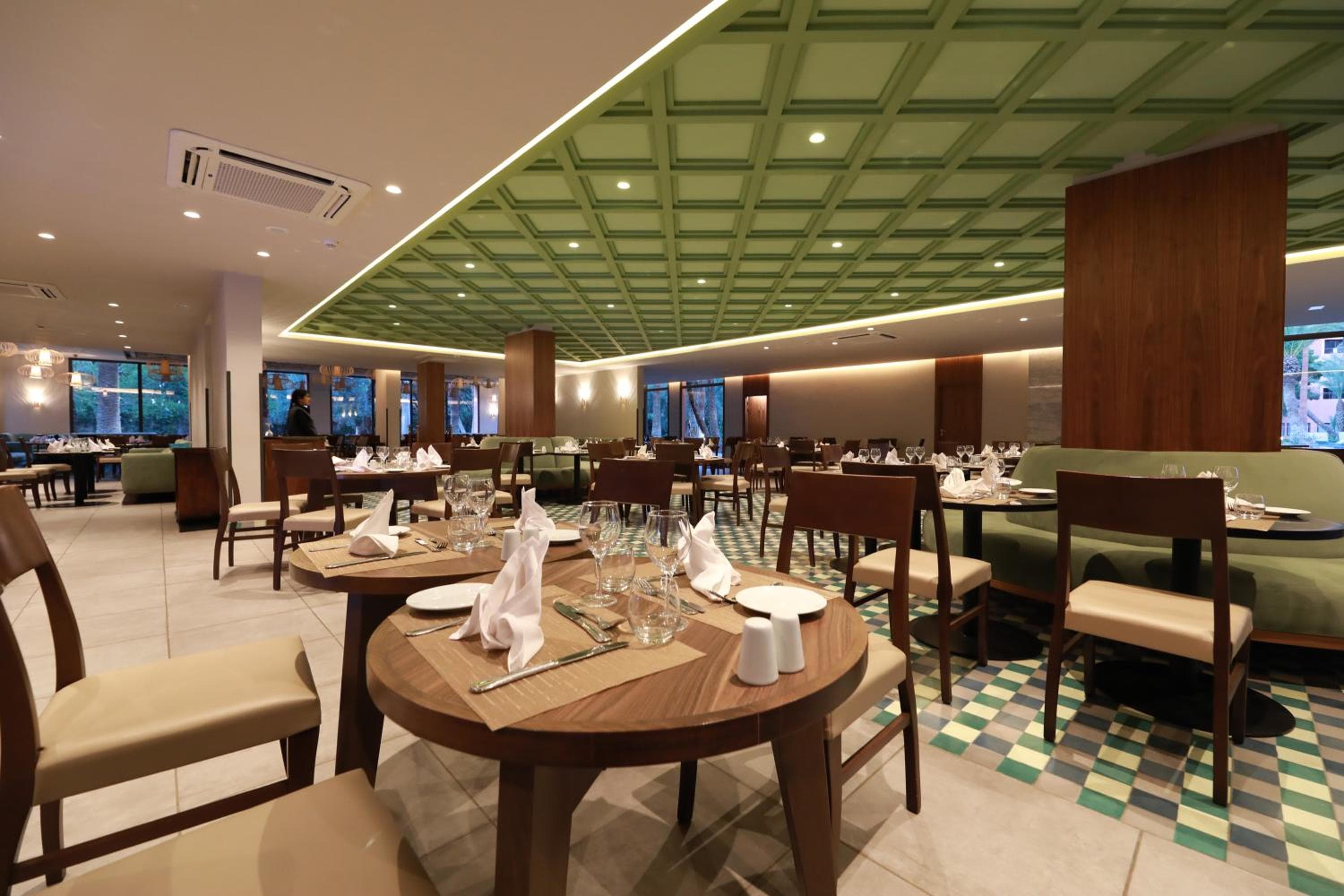 Kenzi Rose Garden hotel, Avenue du Président Kennedy , Hivernage, Marrakech, Morocco — photo 40