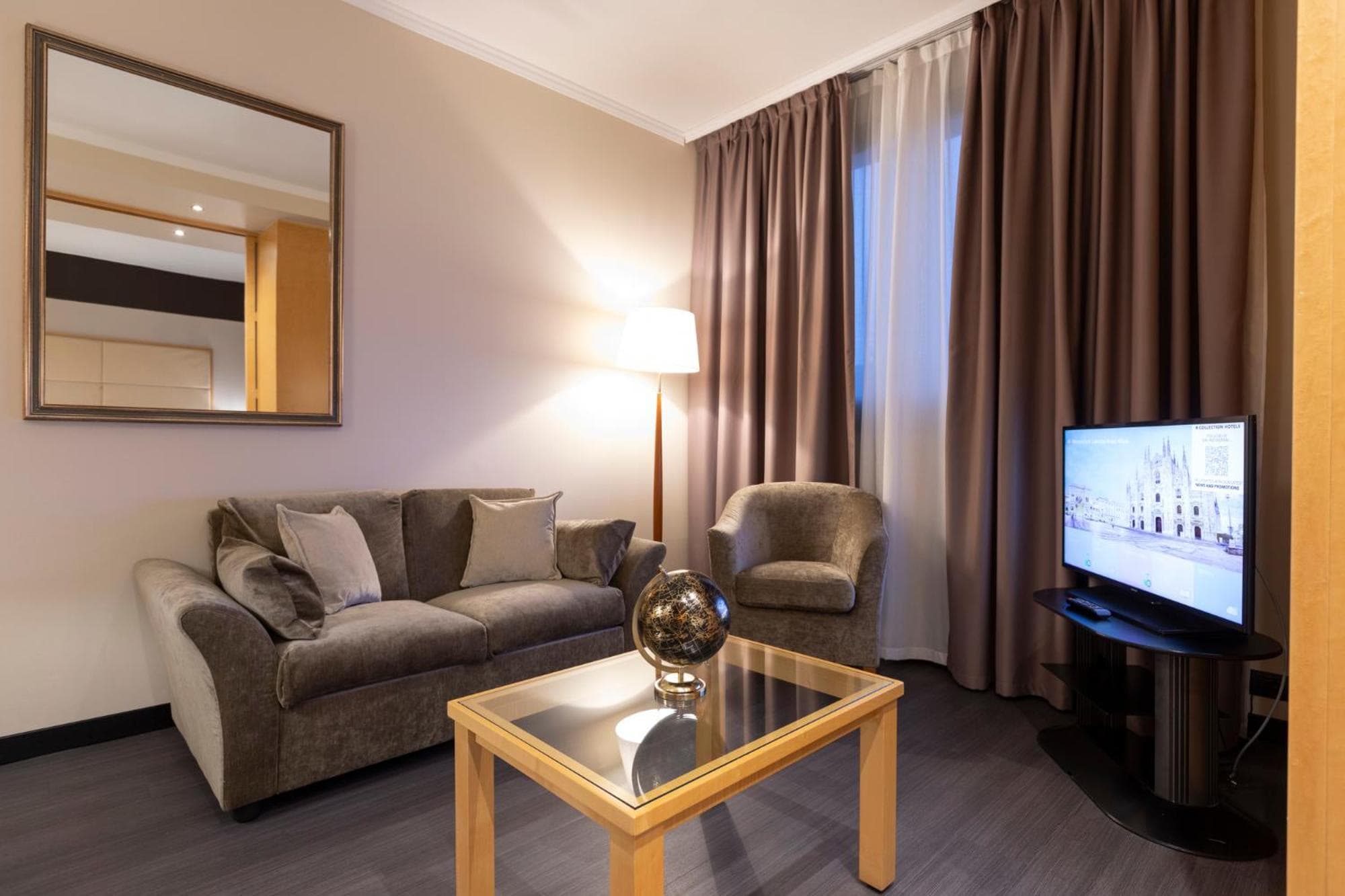 City Life Hotel Poliziano, by R Collection Hotels — 15