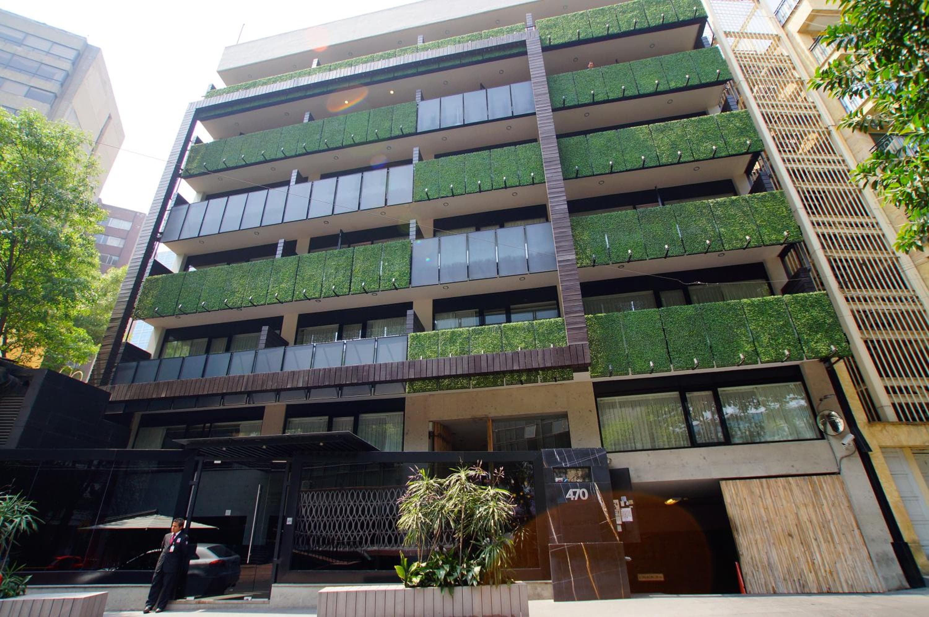 Las Suites Campos Eliseos — 1