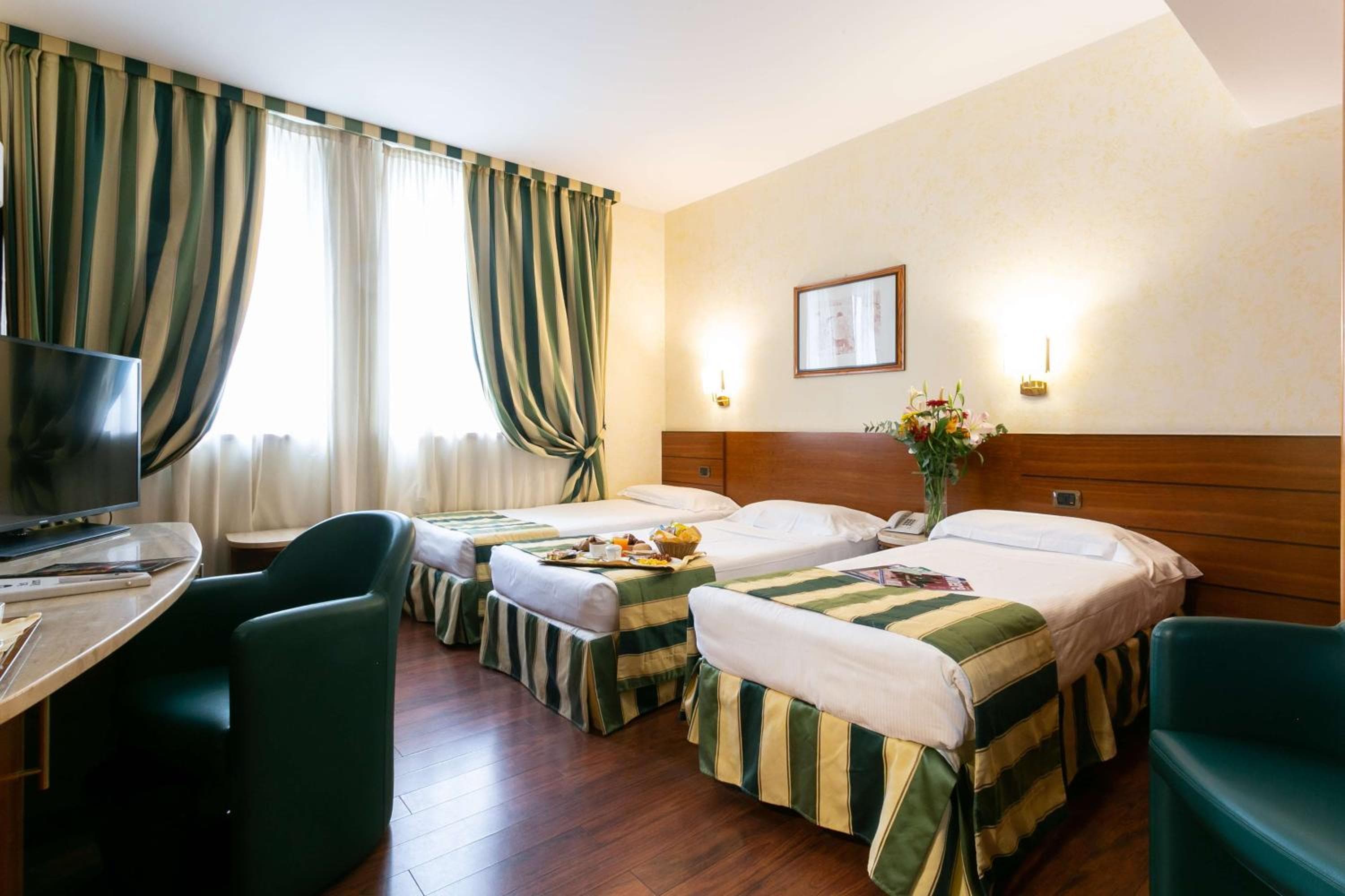 Hotel Mirage Sure Hotel Collection by Best Western — 8