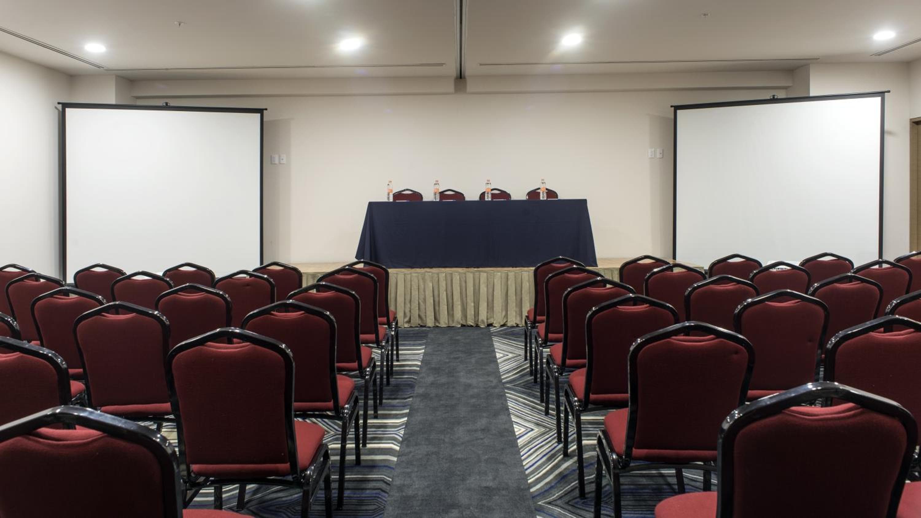 Holiday Inn Express Mexico- Toreo by IHG — 17
