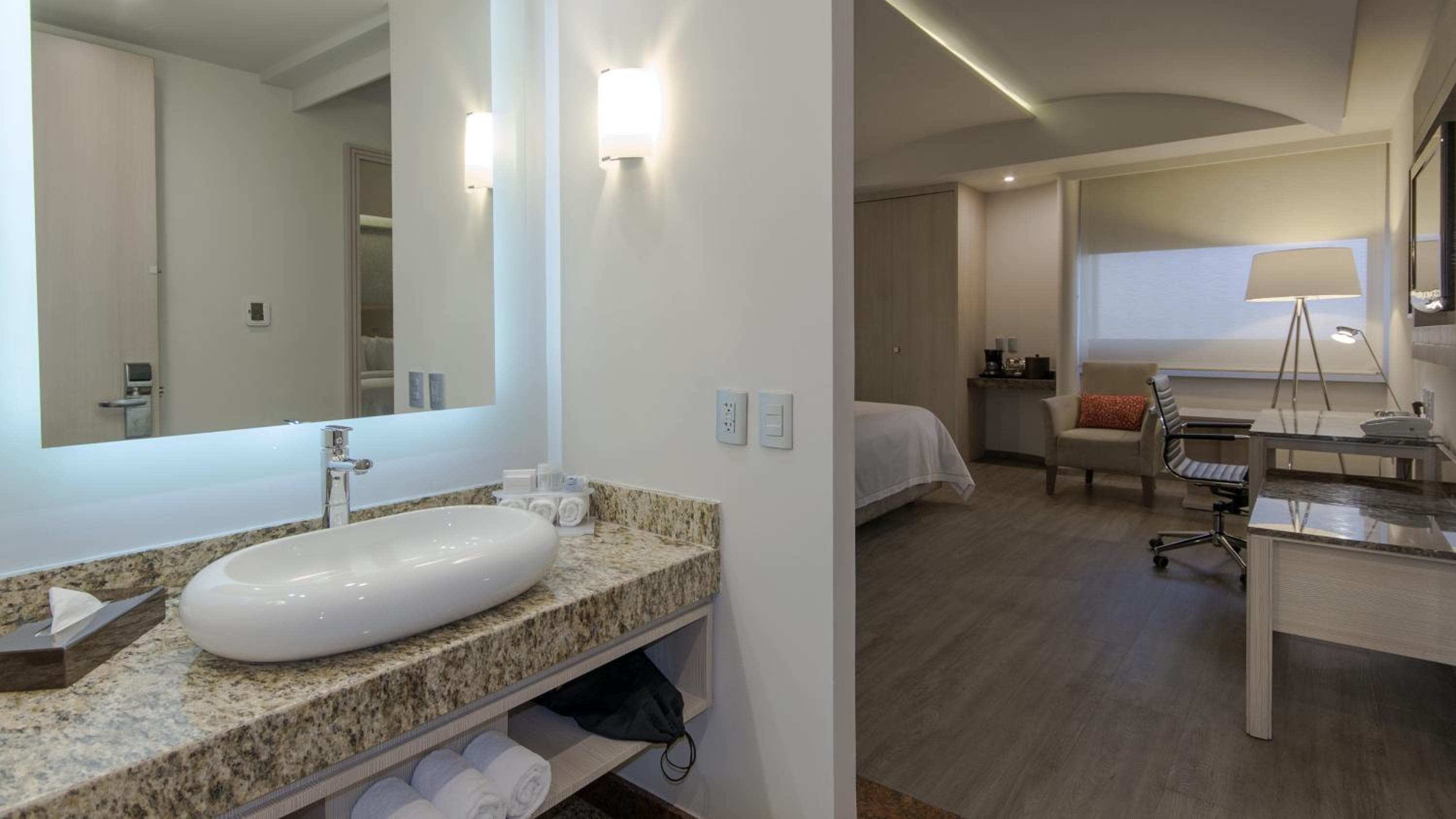 Holiday Inn Express Mexico- Toreo, un hotel IHG — 20