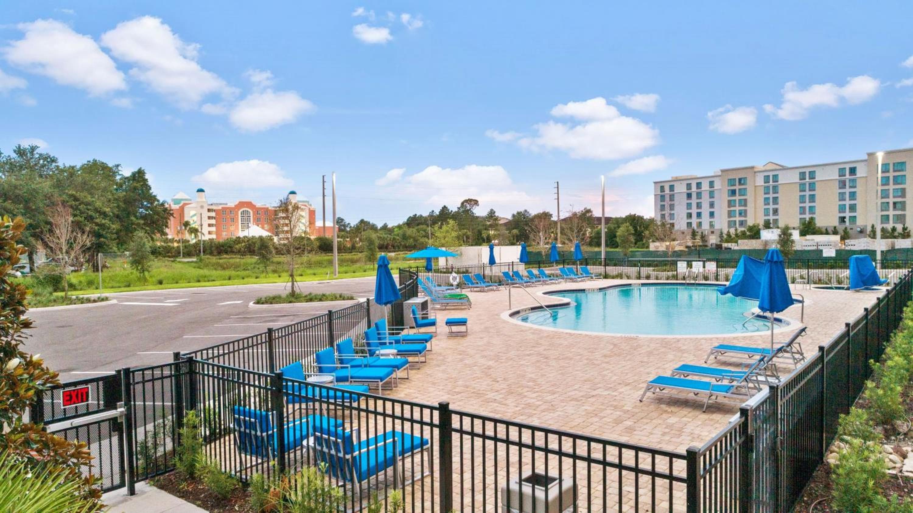 Holiday Inn Express & Suites Orlando-Lake Buena Vista, un hotel IHG — 18