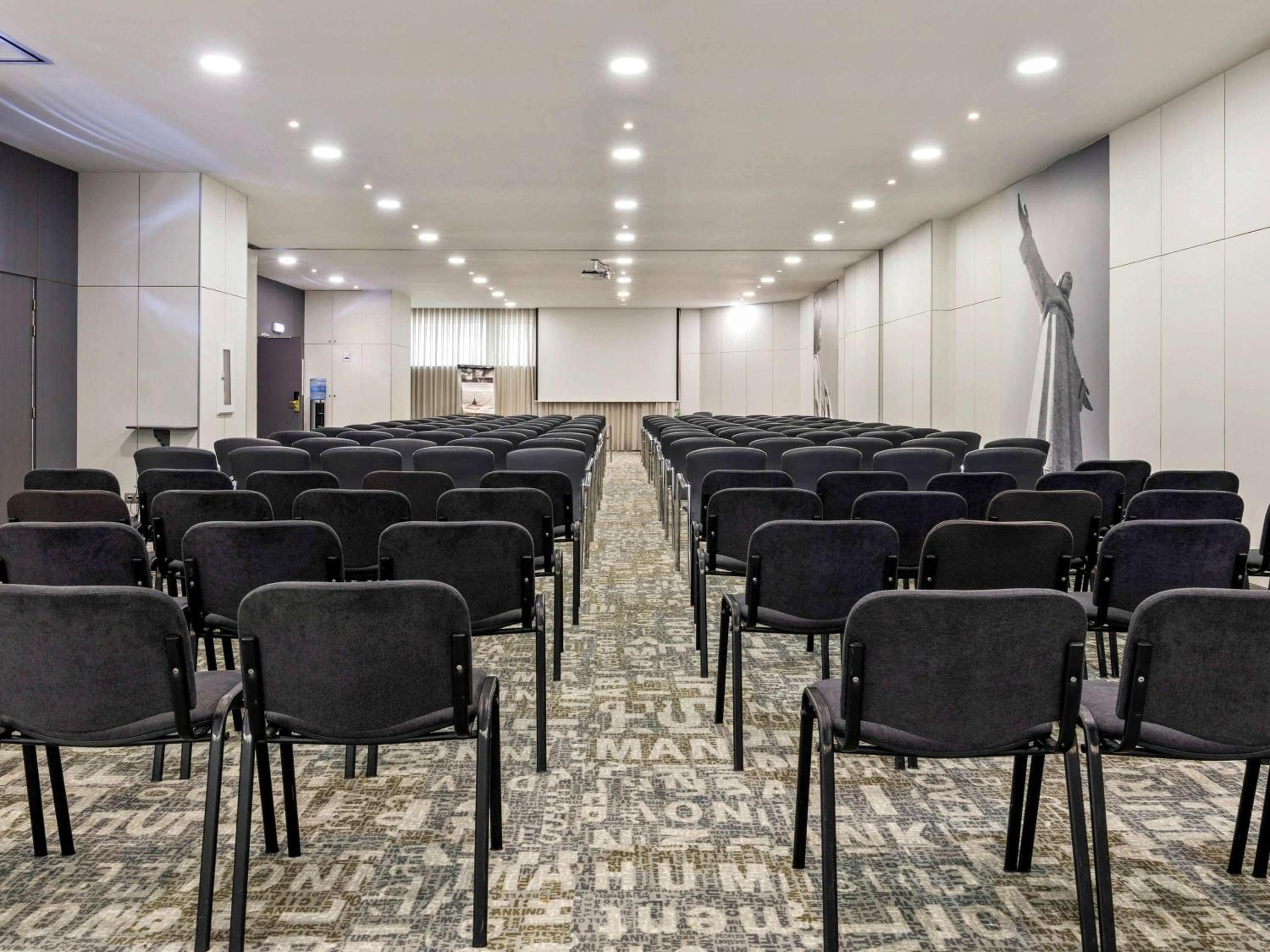 Hotel Mercure Lisboa — 14