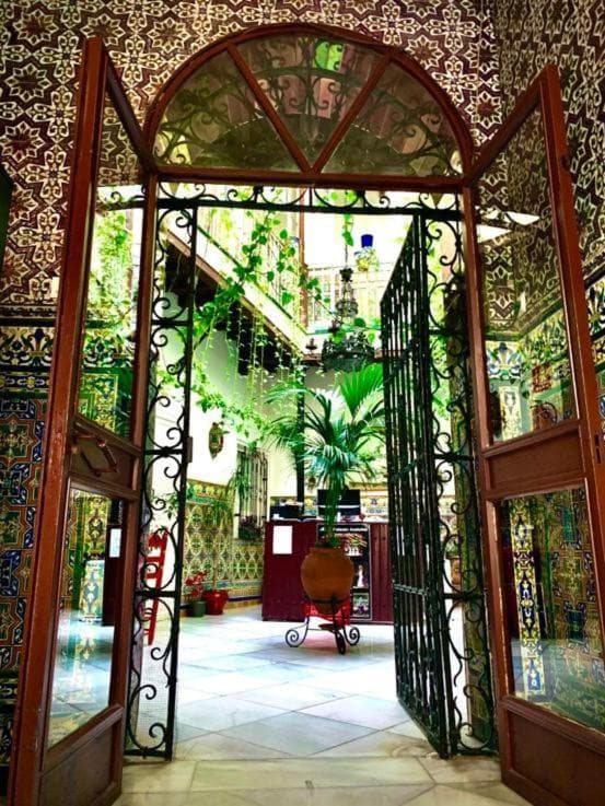 Hostal Lis — 12