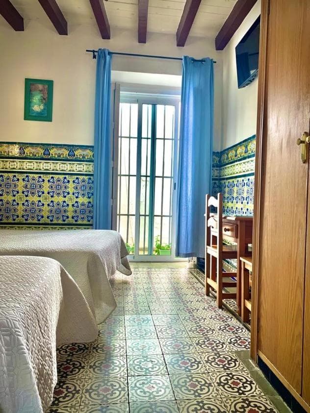 Hostal Lis — 24