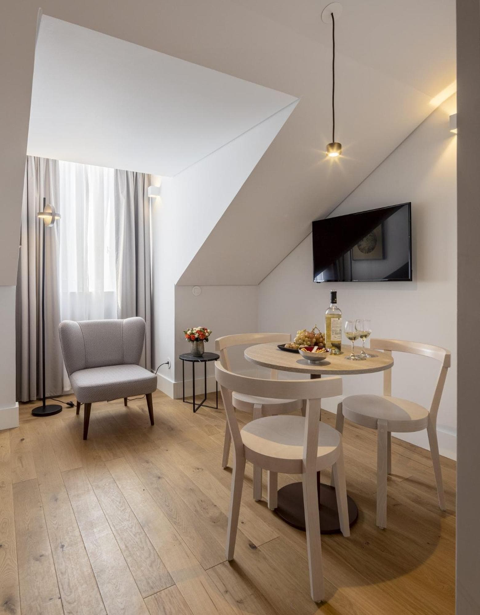 Apartamentos con servicio en Lisboa - Madalena — 29
