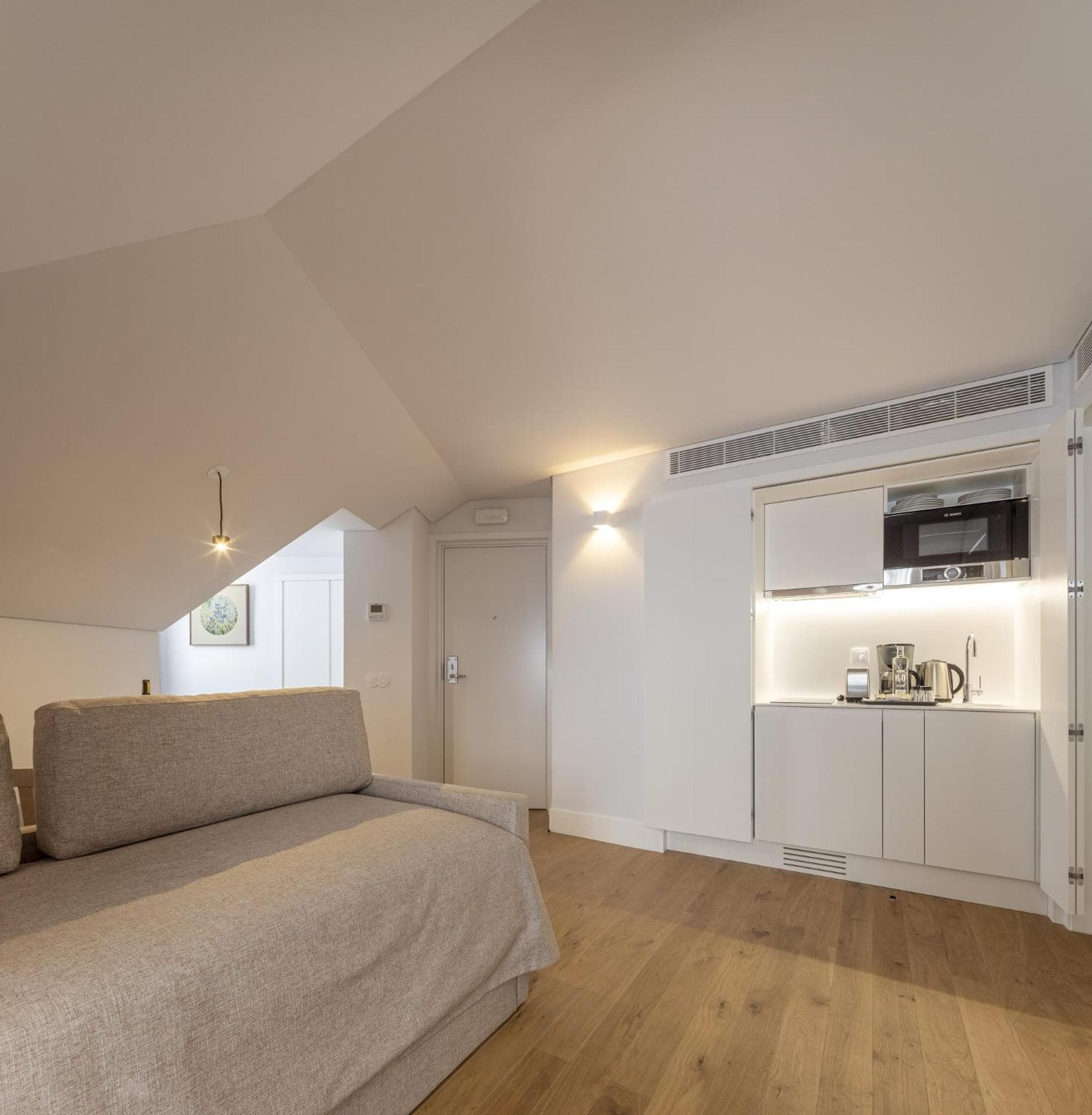 Apartamentos con servicio en Lisboa - Madalena — 15