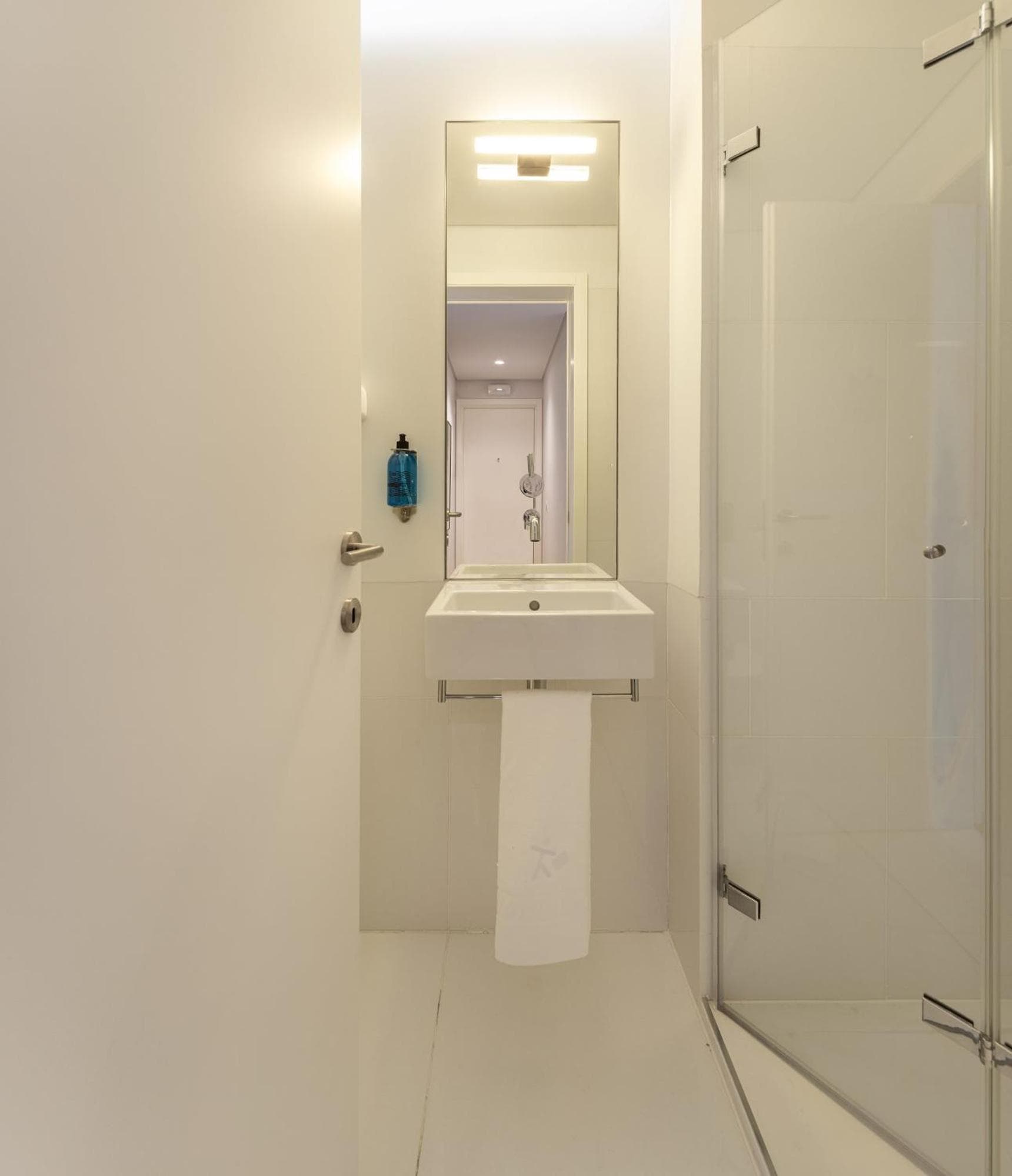 Apartamentos con servicio en Lisboa - Madalena — 9