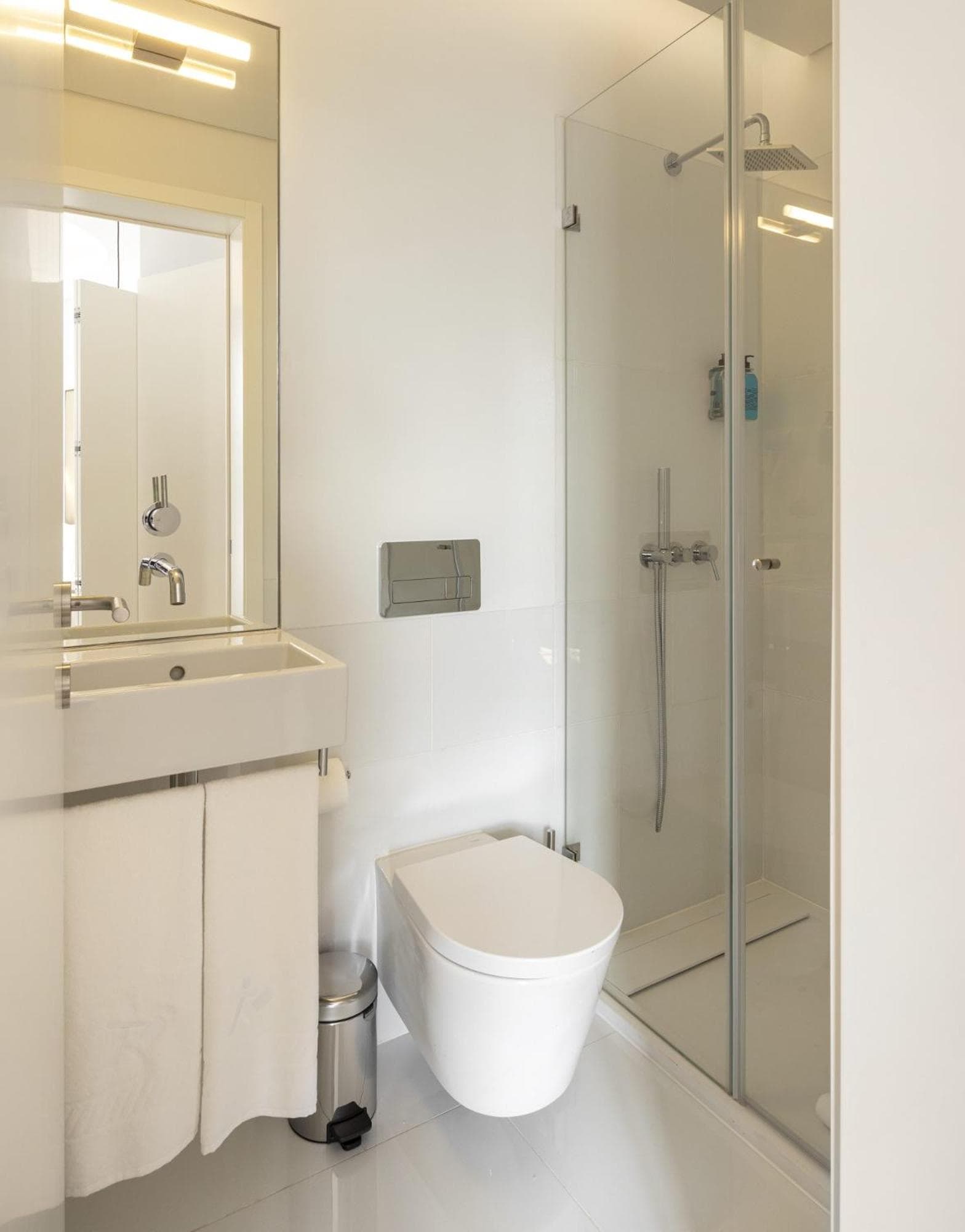 Apartamentos con servicio en Lisboa - Madalena — 10