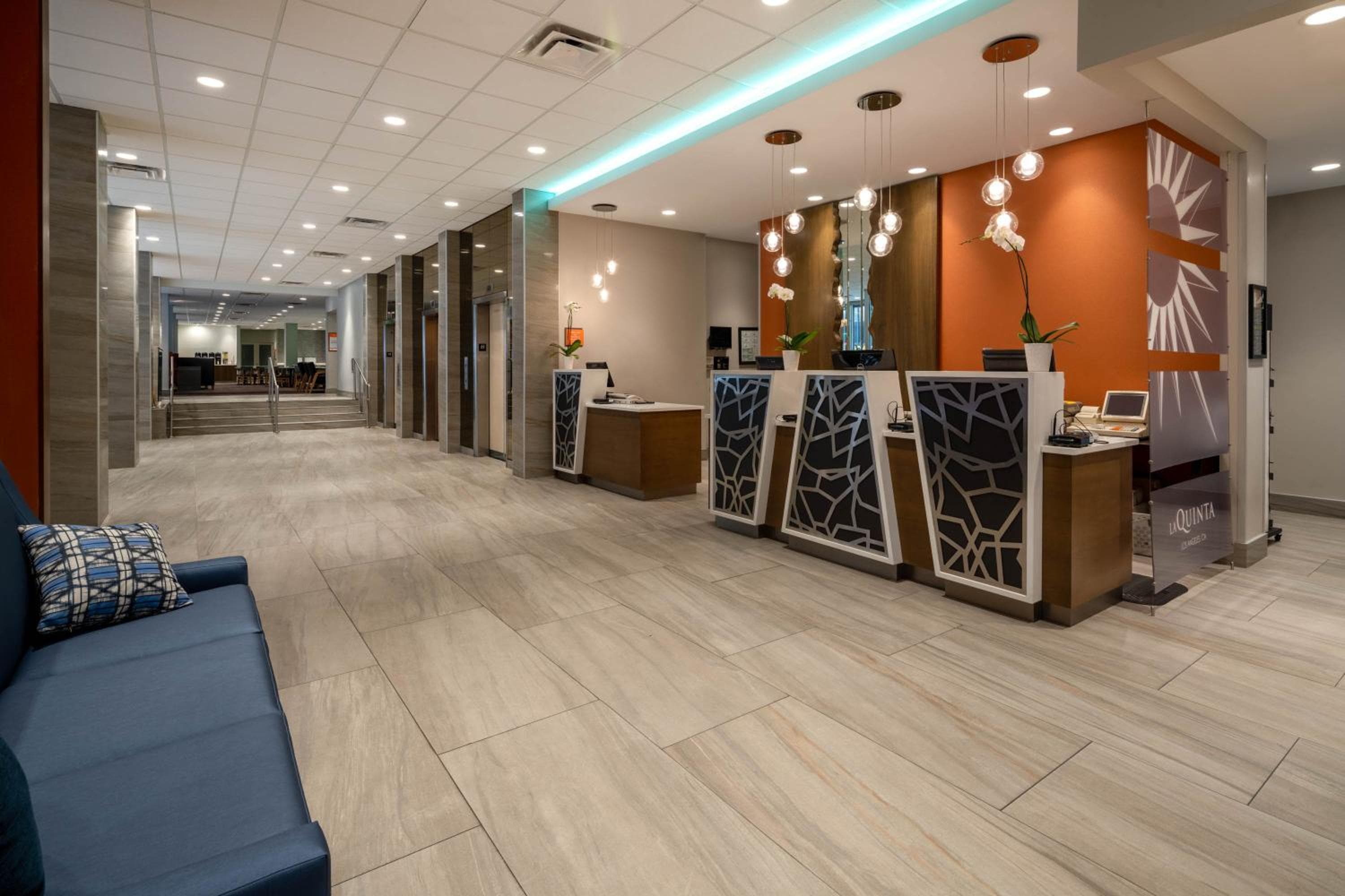 La Quinta by Wyndham LAX — 9