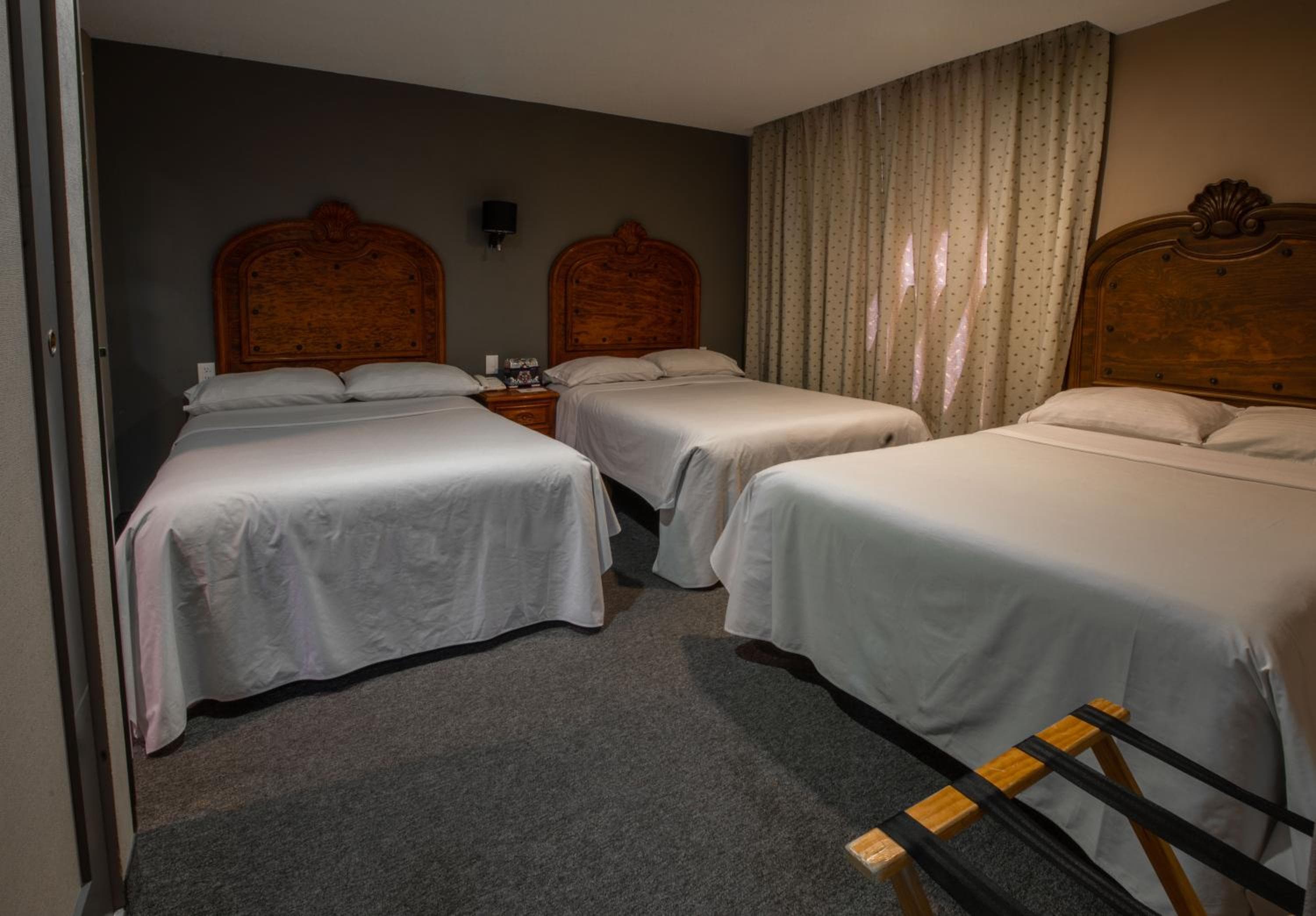 Albergo Canada — 26