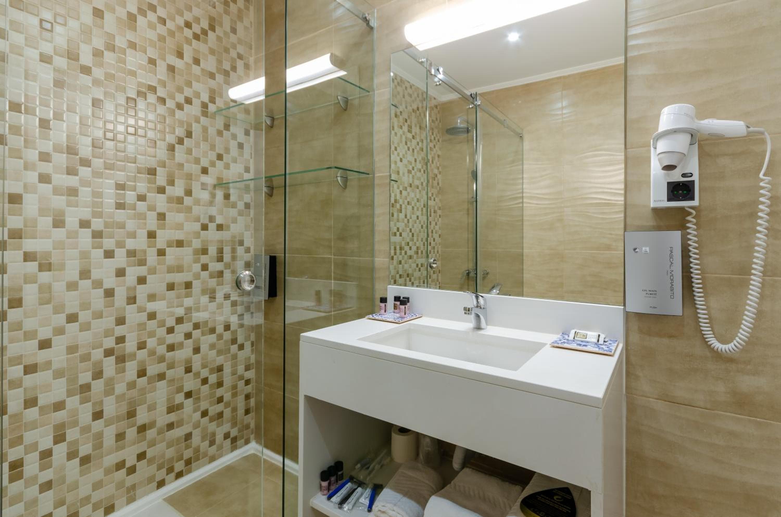 Hotel Borges Chiado — 15
