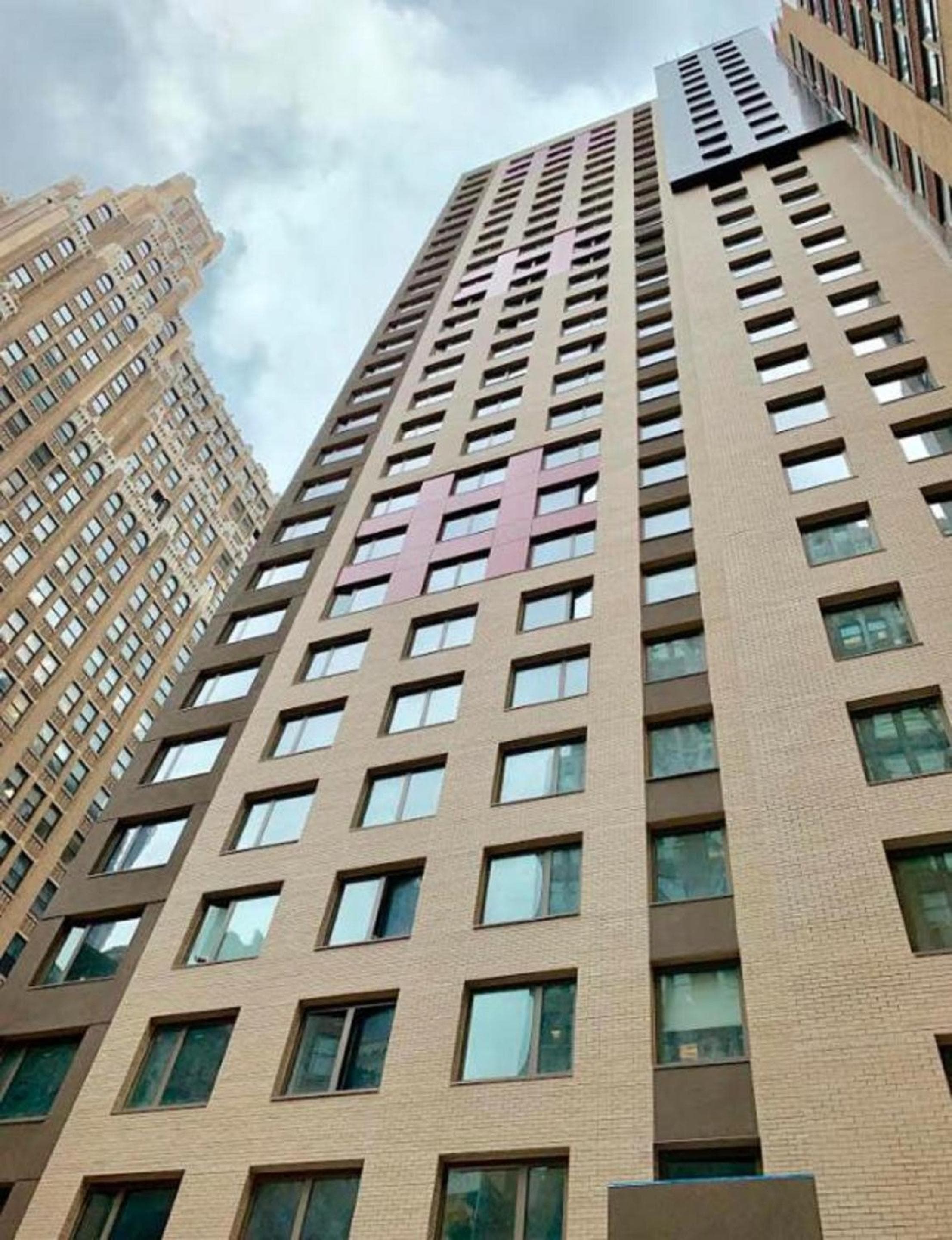 DoubleTree by Hilton New York Times Square South — 28