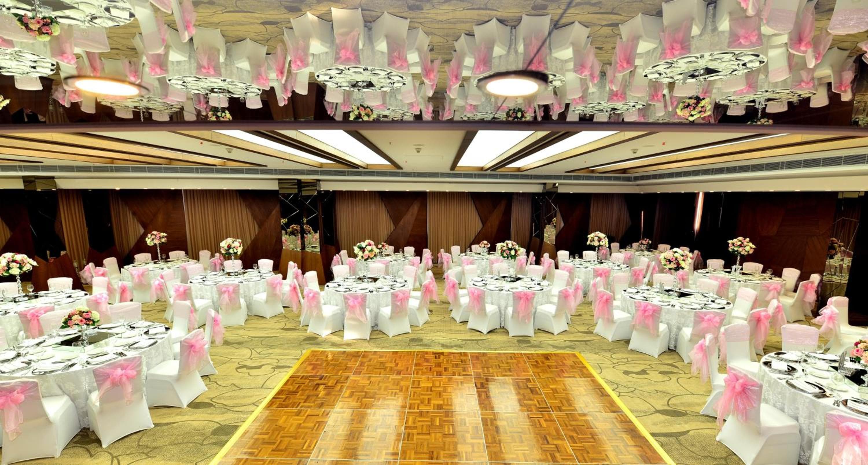 Crowne Plaza Istanbul Harbiye by IHG — 22