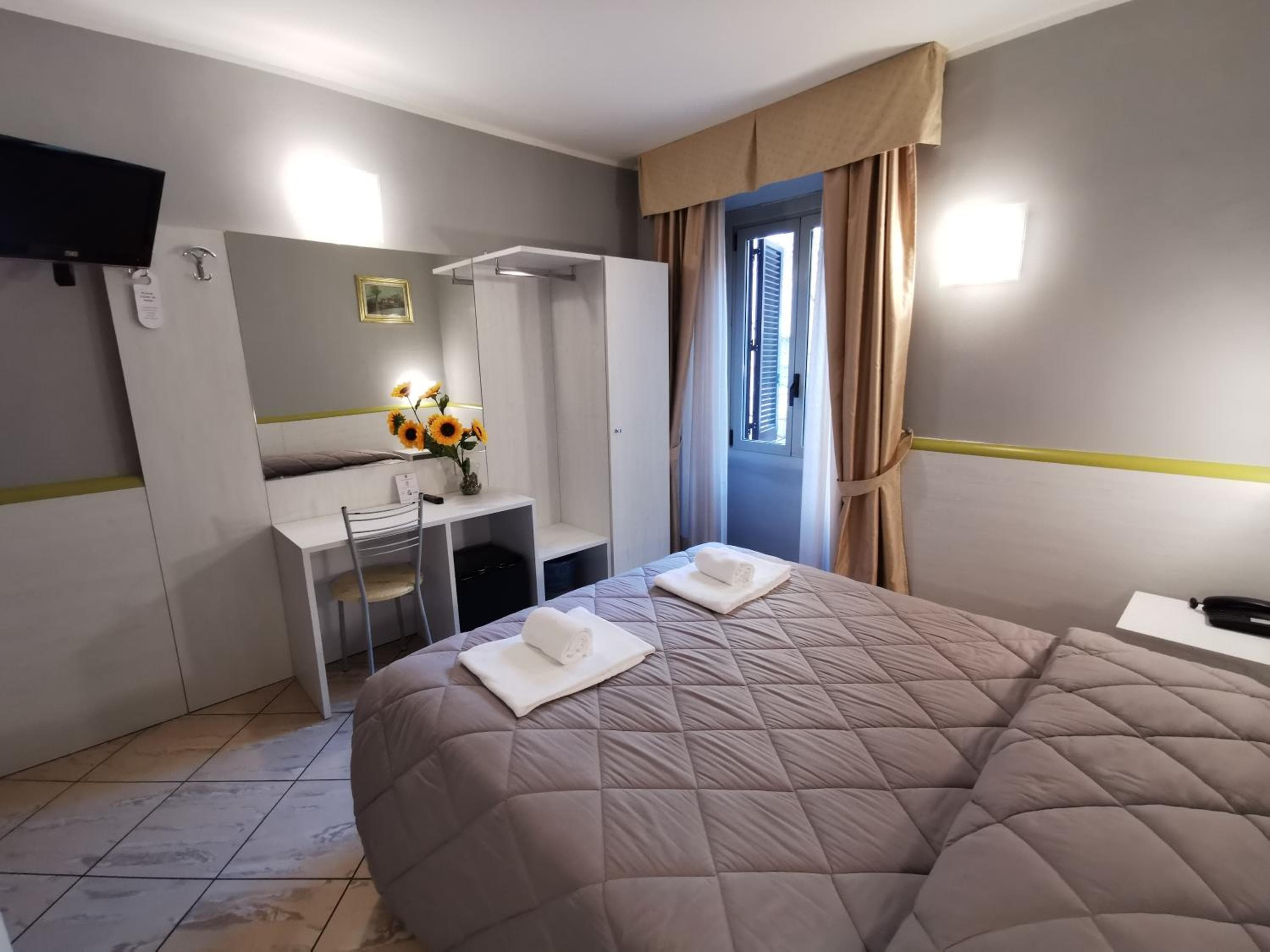 Hotel Brianza — 2