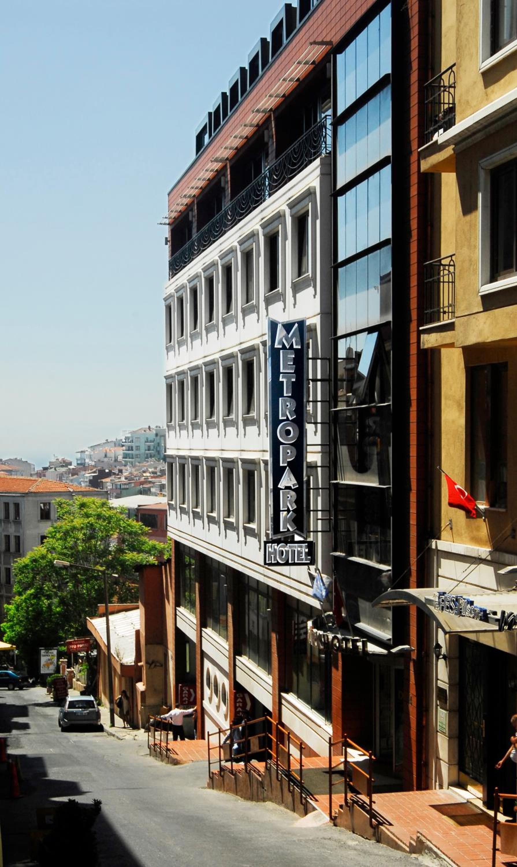 Taksim Metropark Hotel — 30