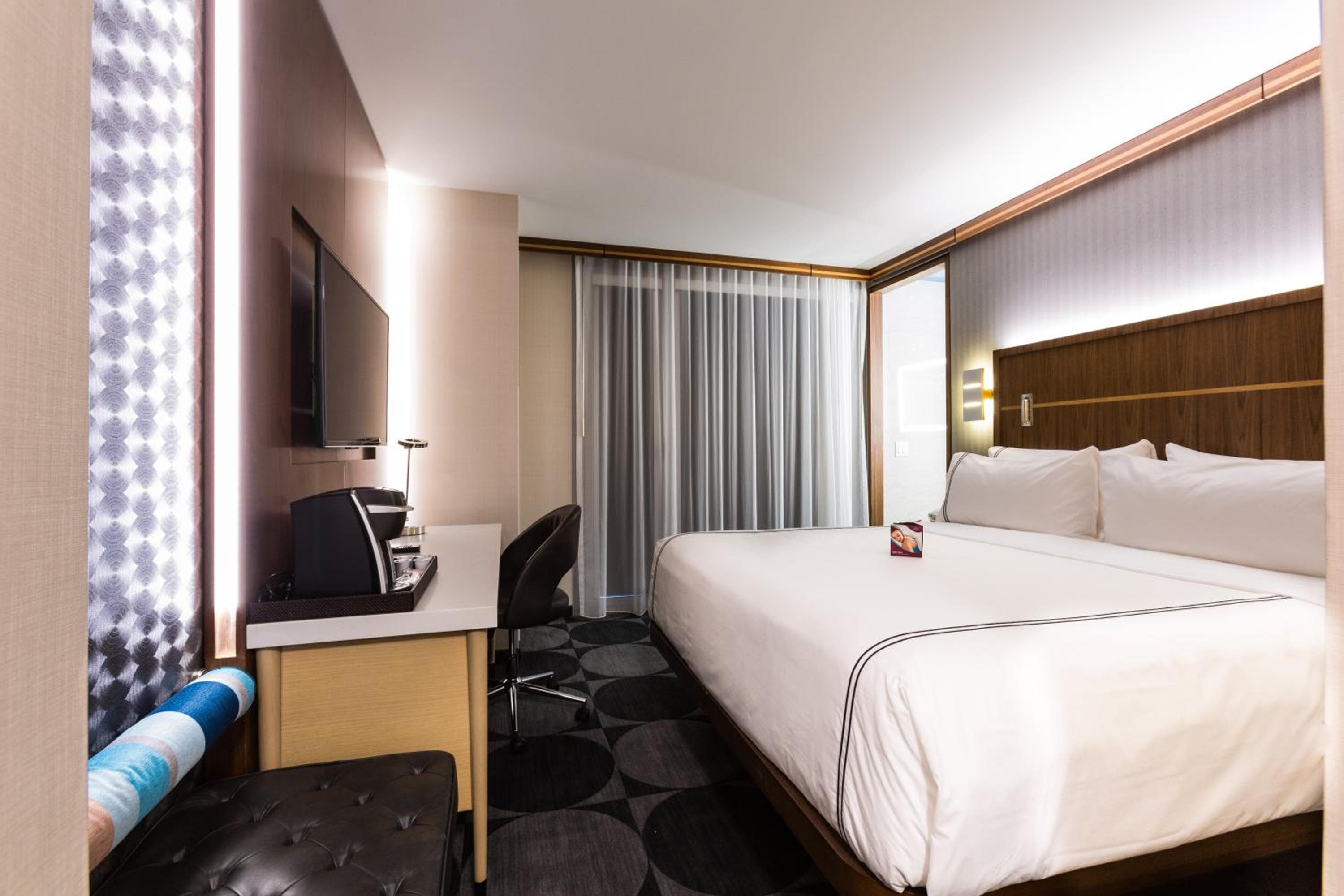 Crowne Plaza HY36 Midtown Manhattan by IHG — 22