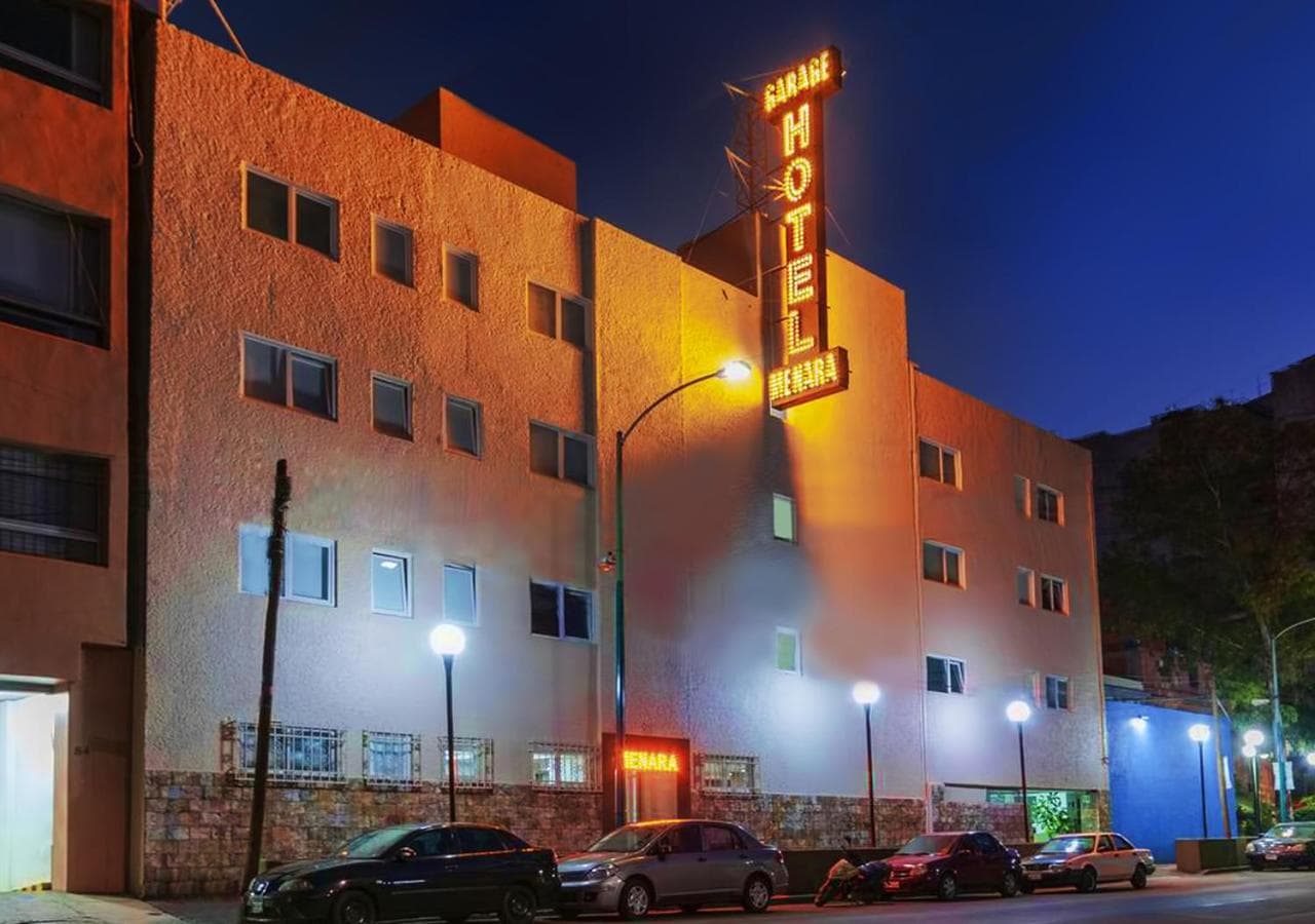Hotel Menara — 1