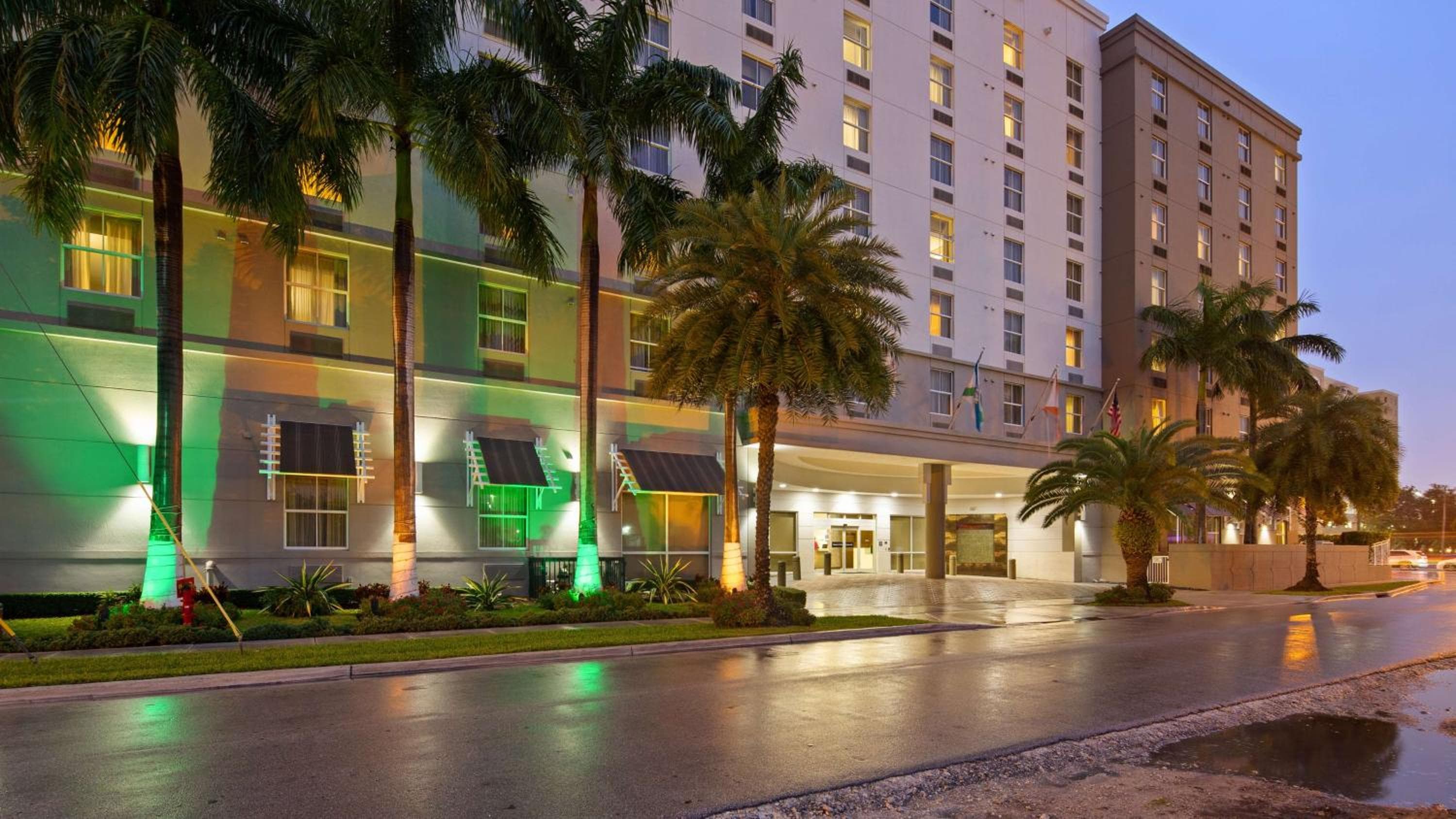 Best Western Plus Miami Intl Airport Hotel & Suites Coral Gables — 1