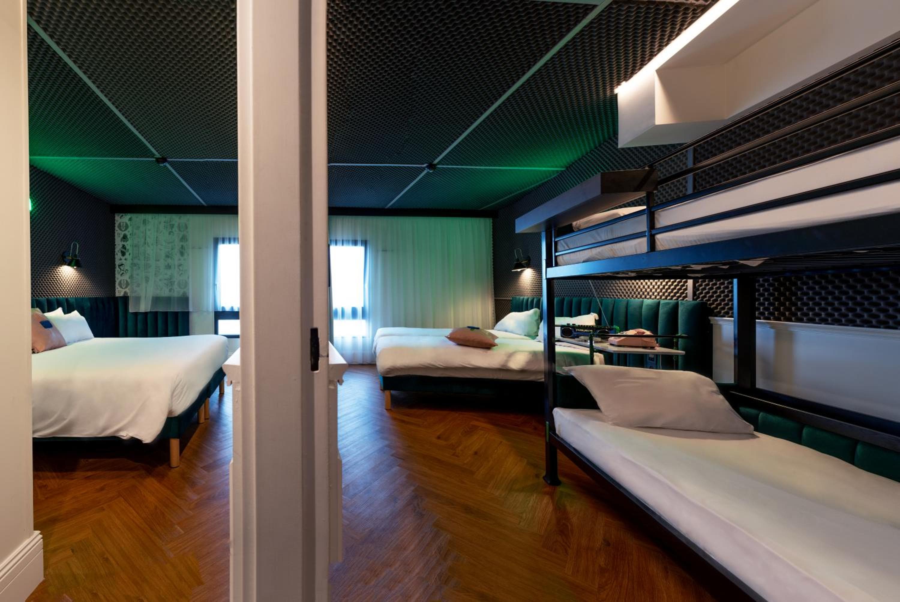 Moxy Paris La Villette — 22