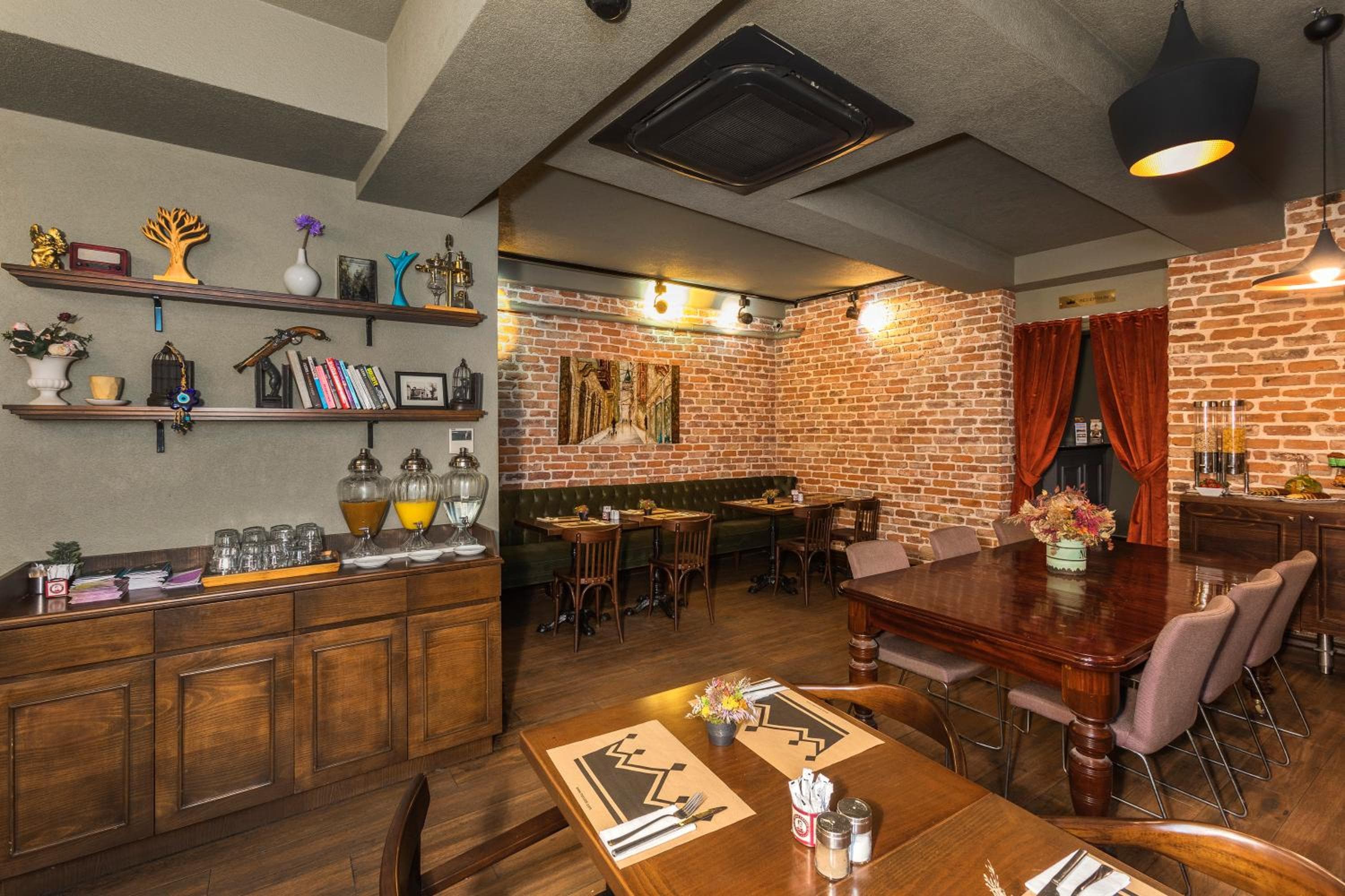 Meroddi Galata Mansion - *Meroddi Galata Herrenhaus* — 21
