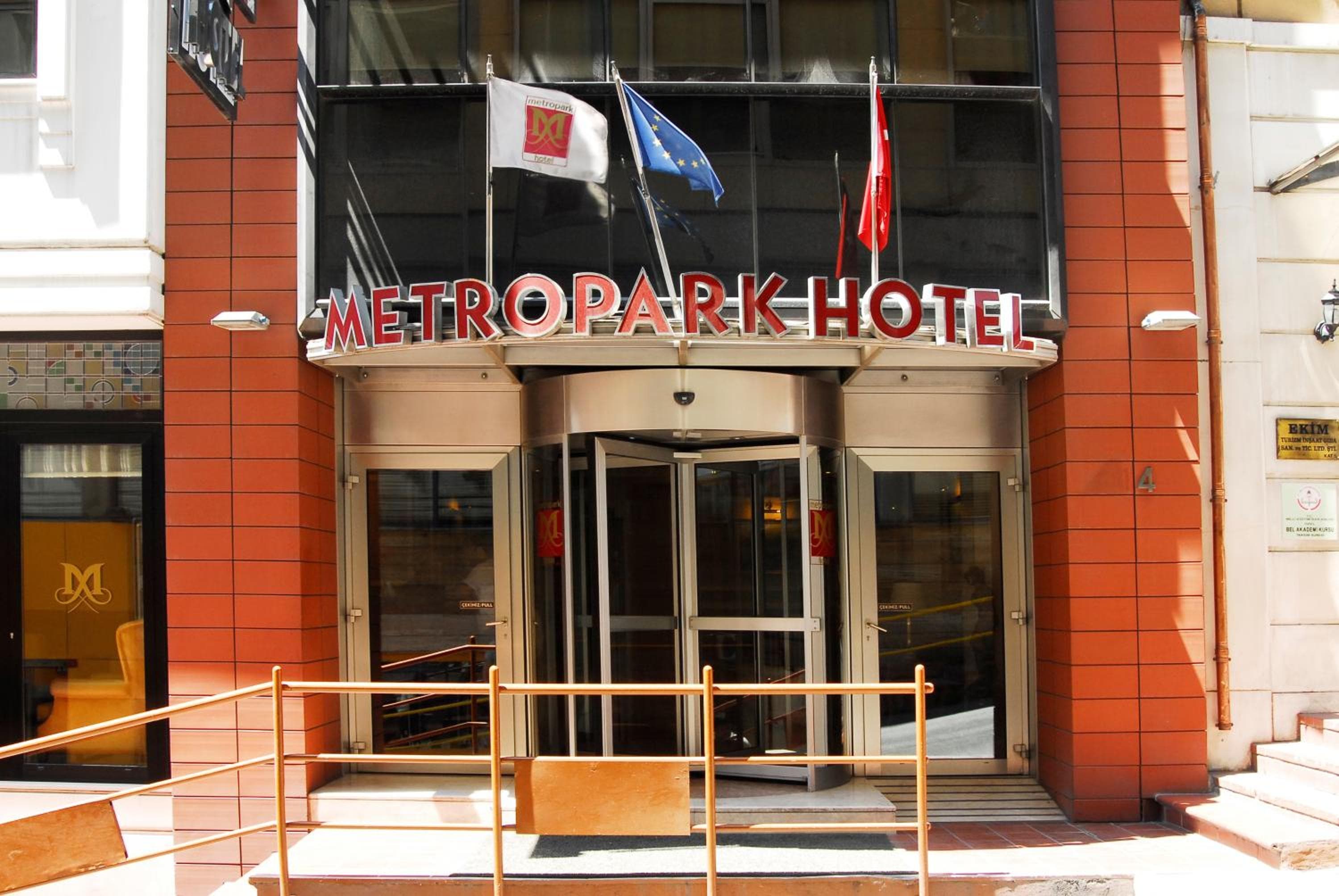 Hotel Taksim — 1