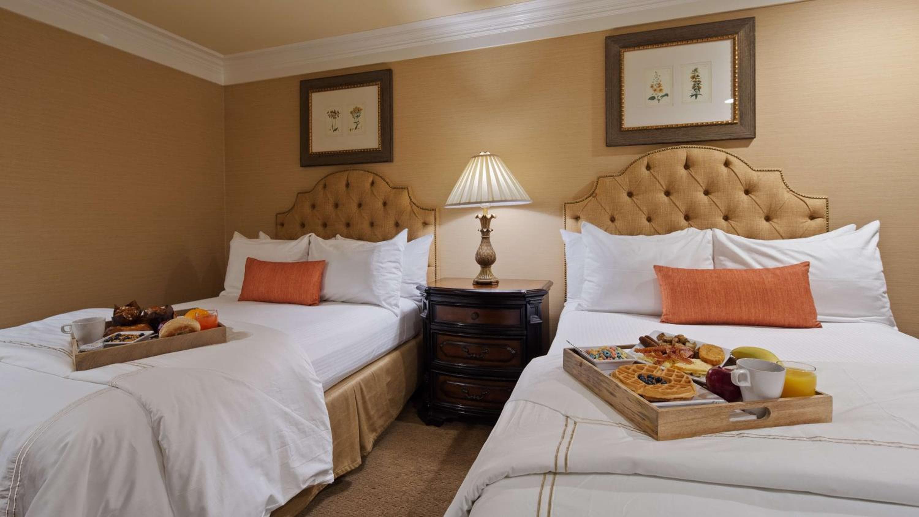 Best Western Plus Sunset Plaza Hotel — 21