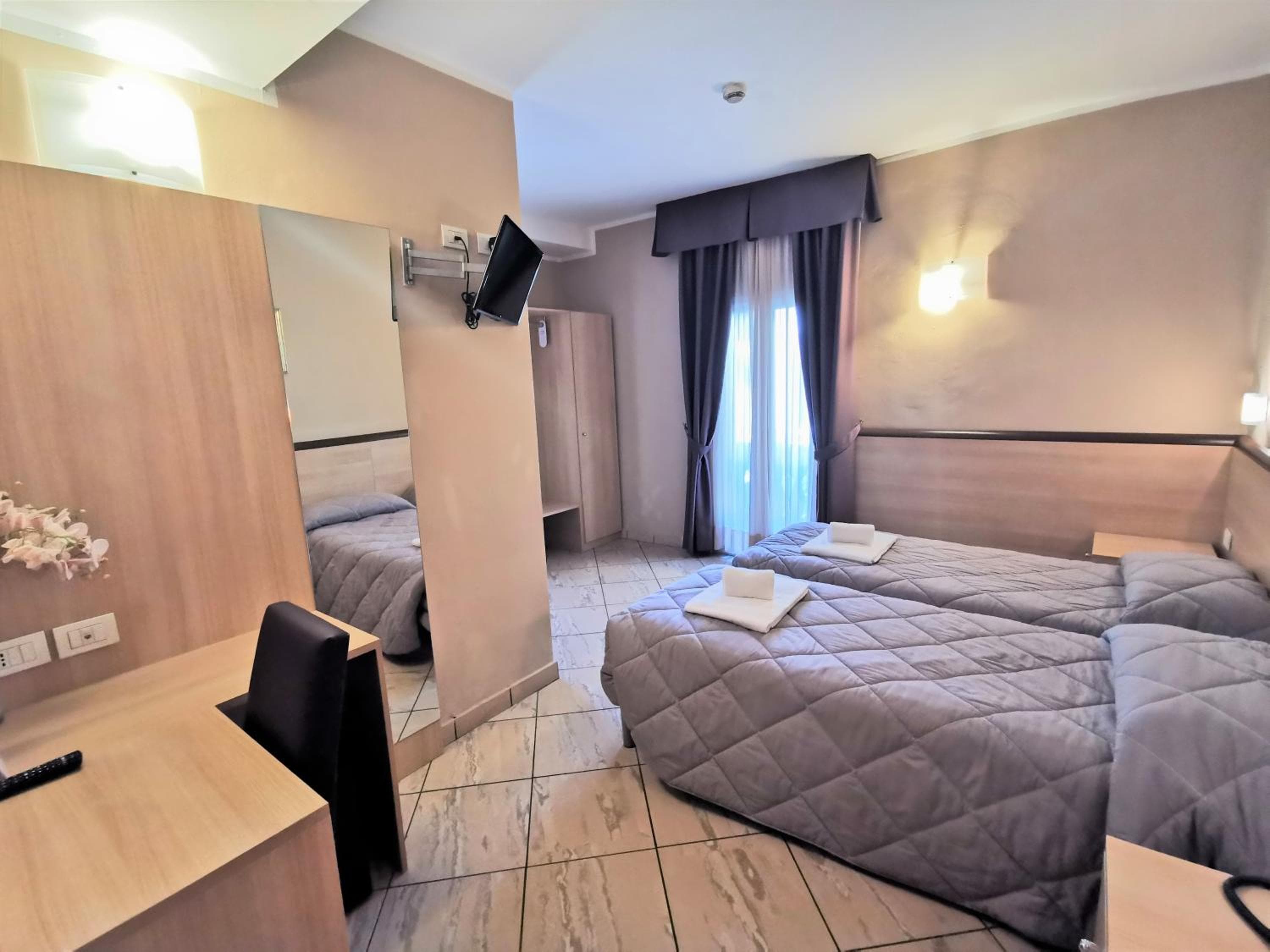 Hotel Brianza — 3