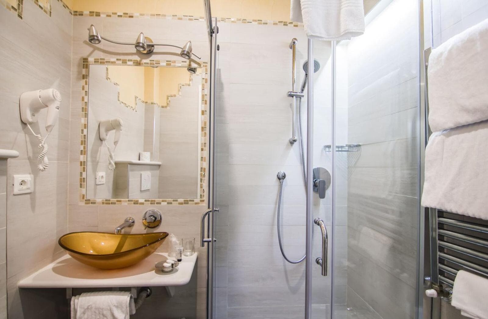 Hotel Verona Roma — 6