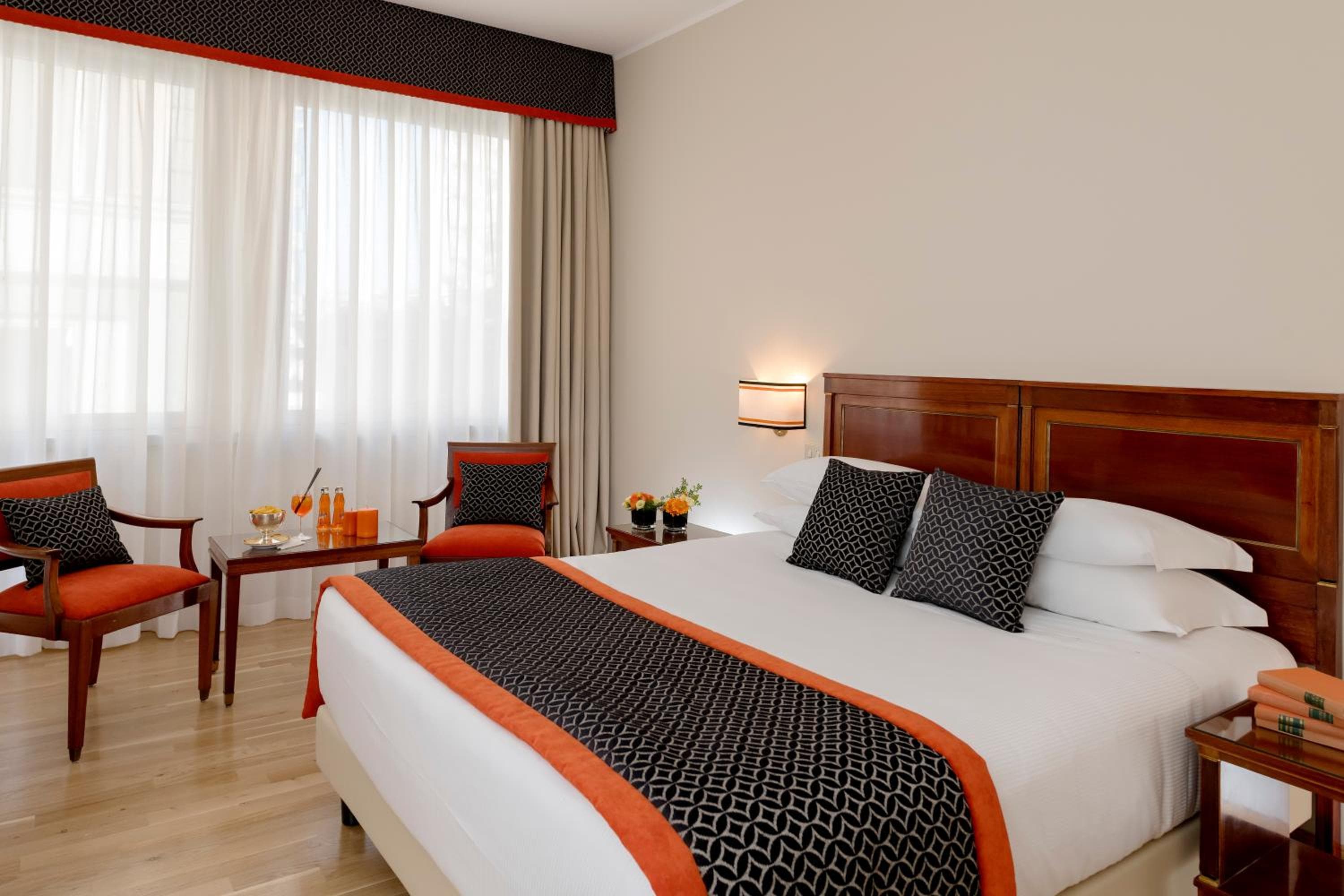 Bettoja Hotel Mediterráneo — 5