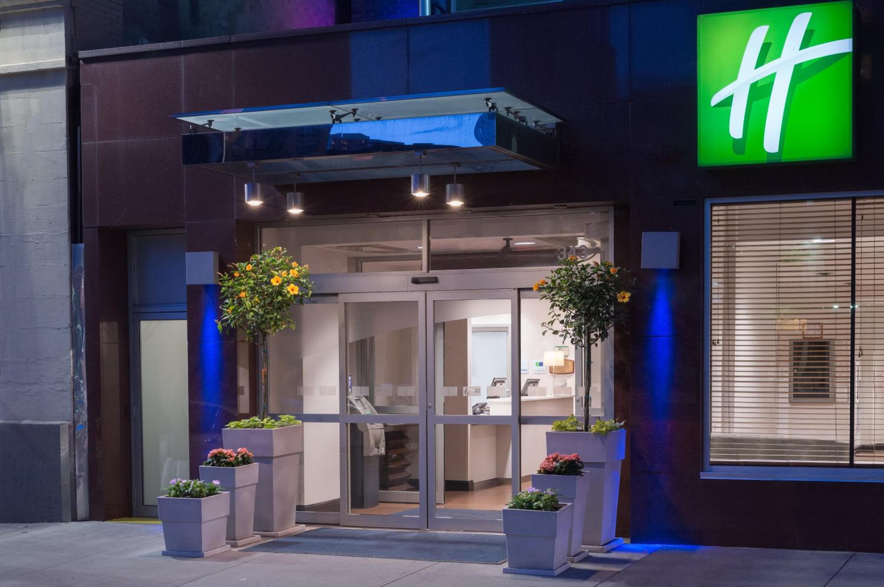 Holiday Inn Express - Times Square, un hotel IHG — 24