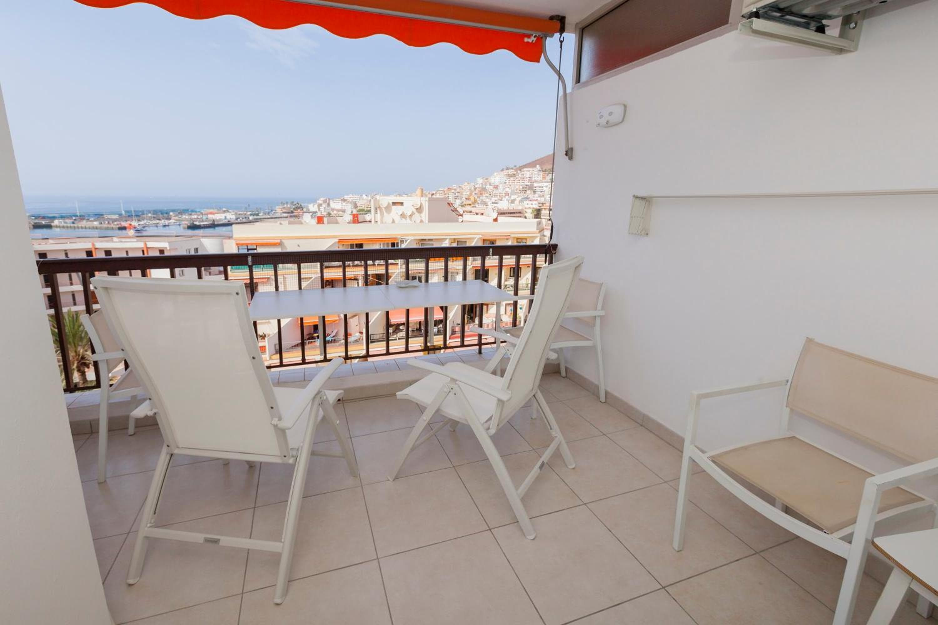 First line sea, luxury penthouse, sea and sunset view Vivenda Vacational Guayero 618 — 2