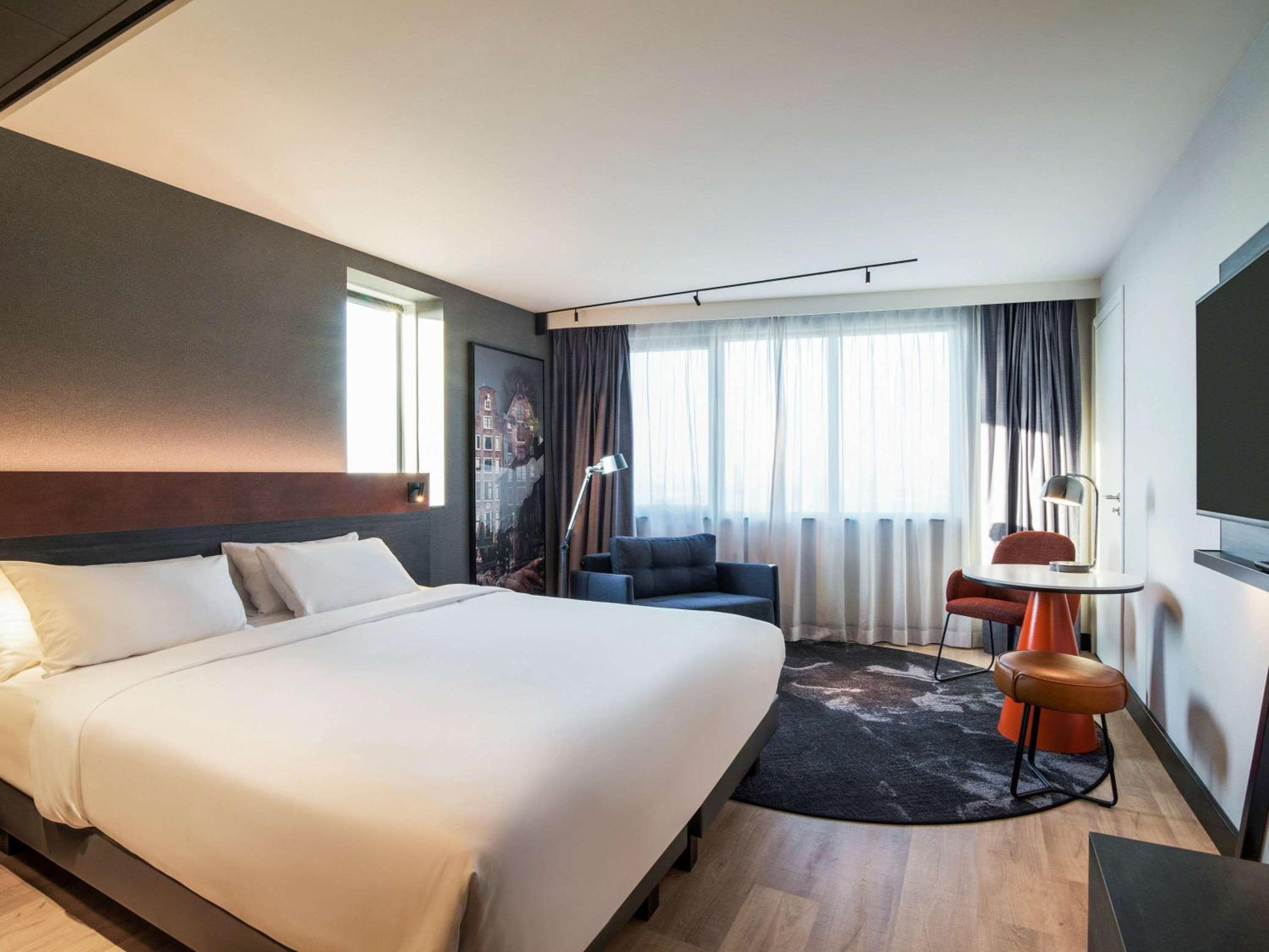 Mercure Amsterdam City Hotel — 12