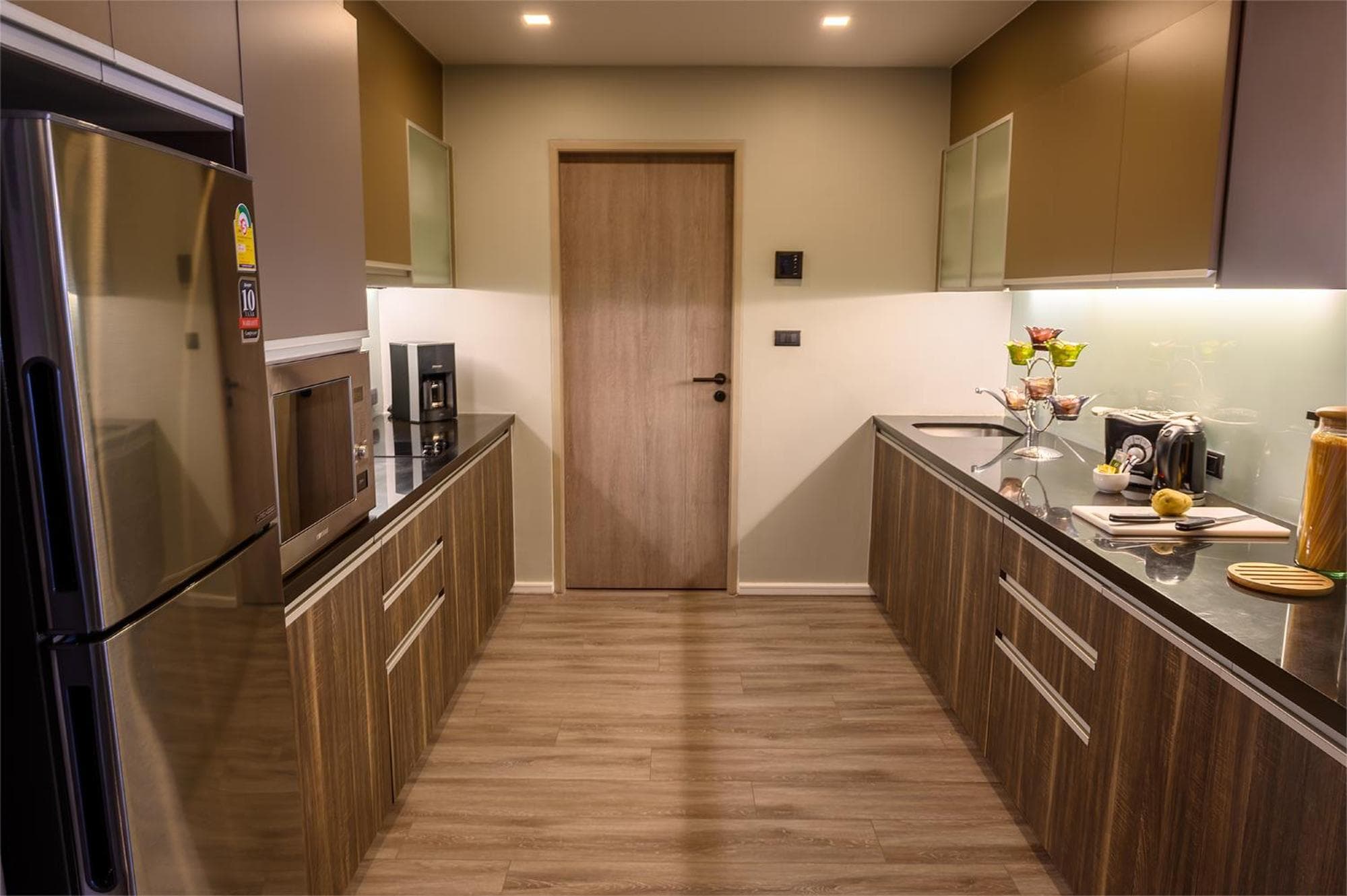 Oakwood Residence Sukhumvit Thonglor Bangkok — 7