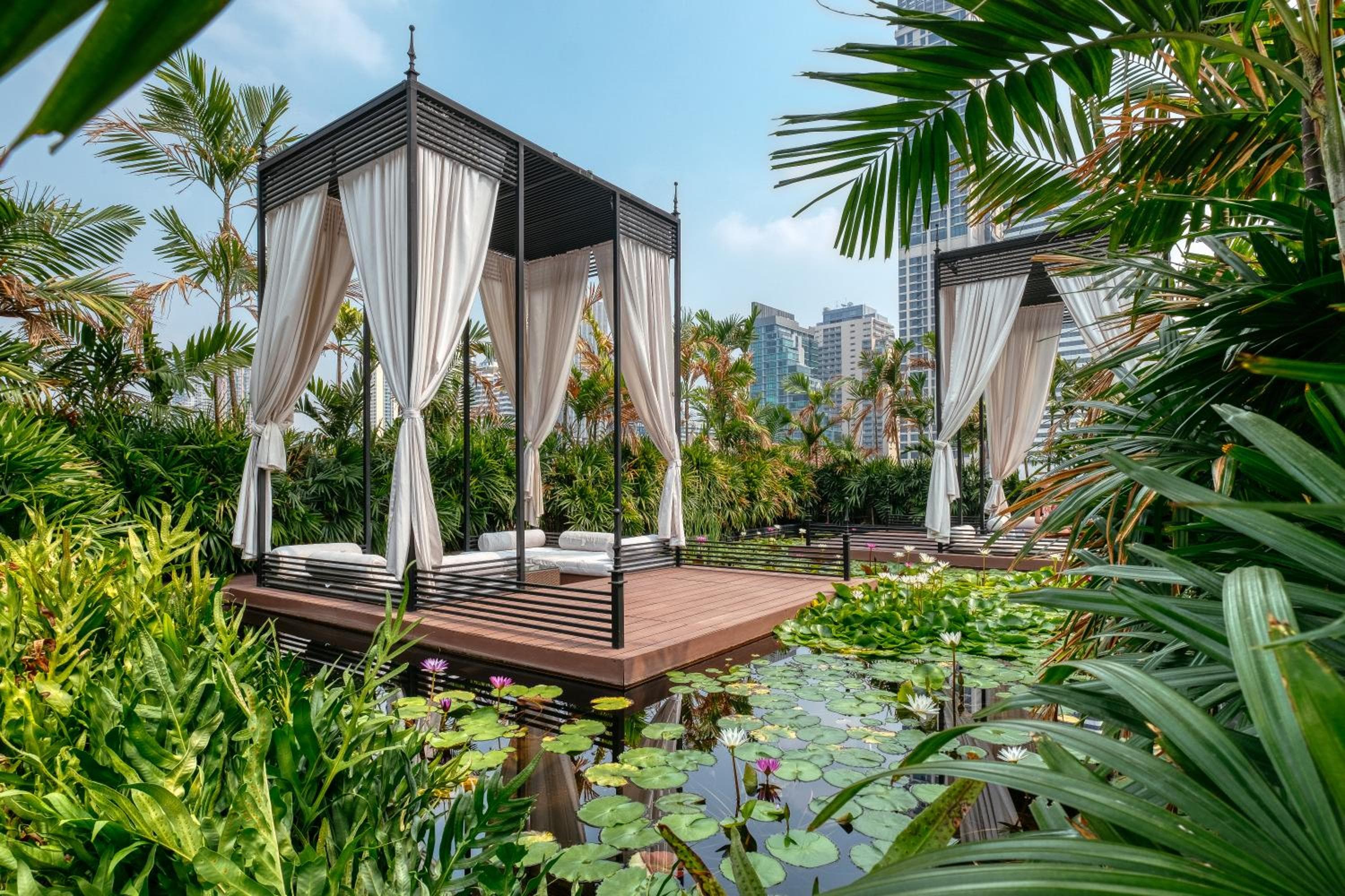 Mövenpick Hotel Sukhumvit 15 Bangkok — 28