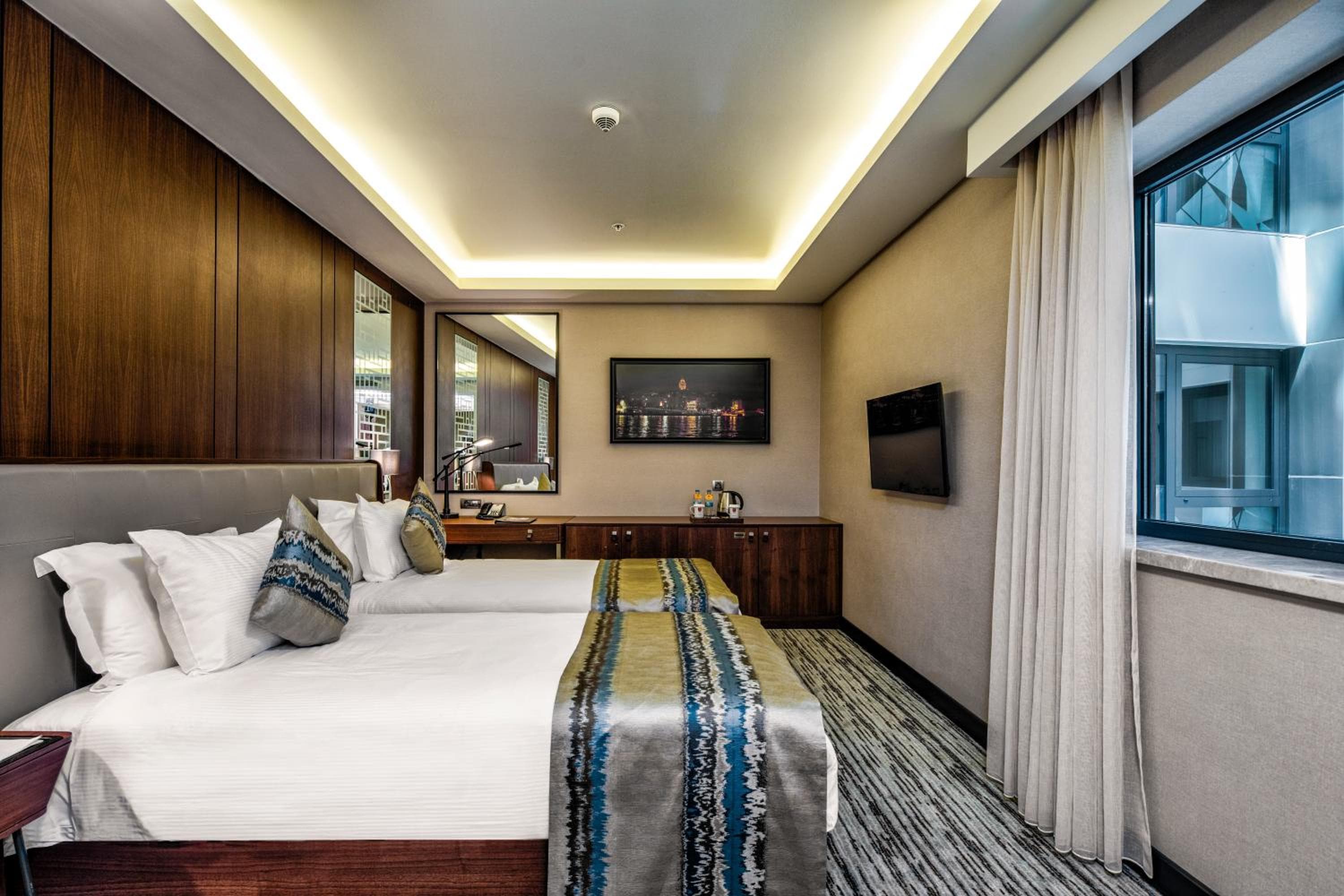 Arise Hotel Golden Horn — 4