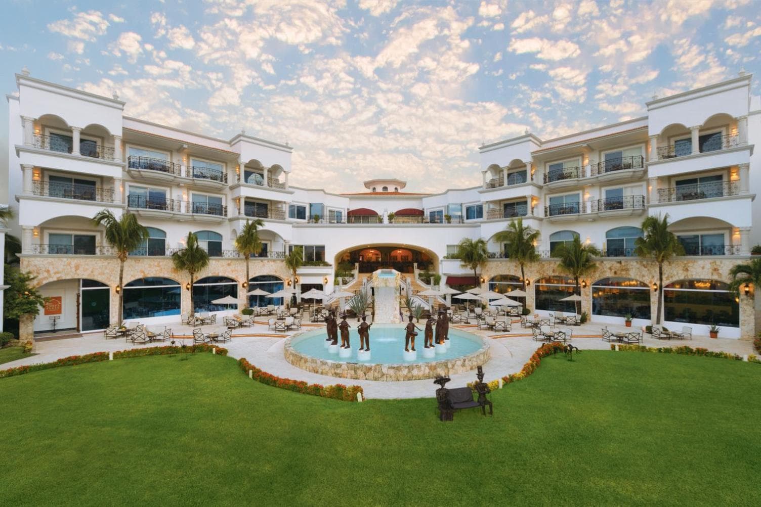 Hyatt Vivid Playa Del Carmen All-Inclusive Adult Only Resort — 4