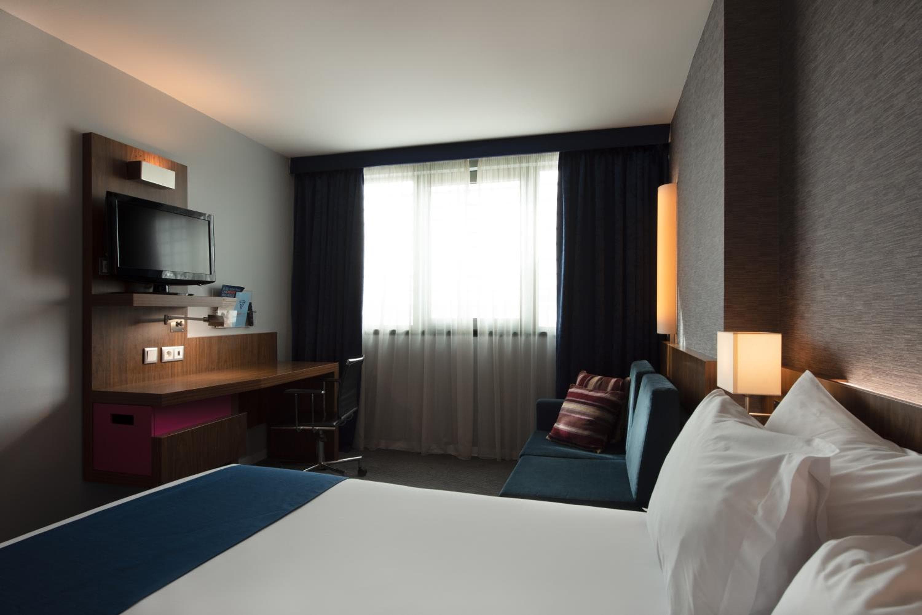 Holiday Inn Express Aeropuerto de Lisboa, un hotel IHG — 18