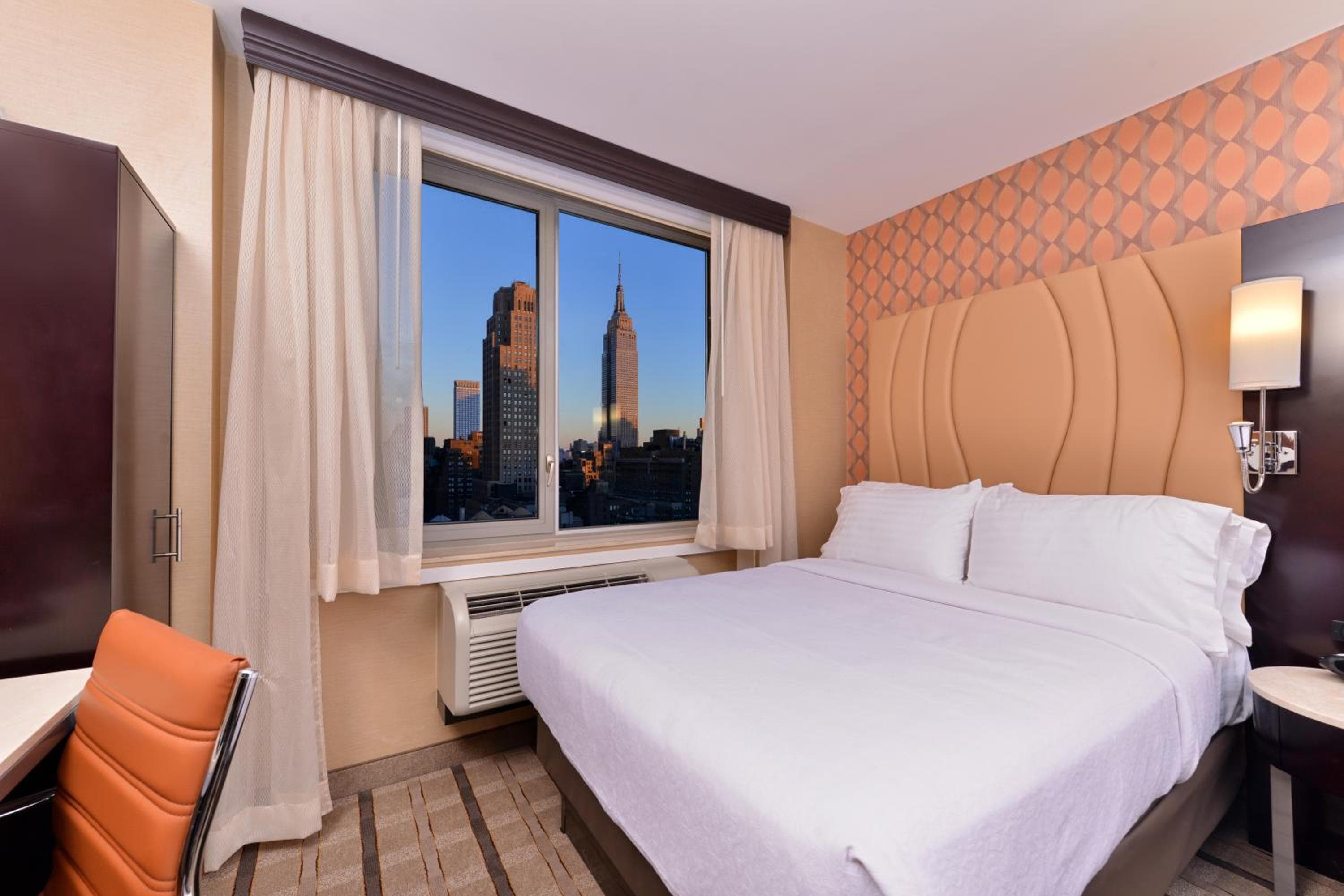 Holiday Inn New York City - Times Square by IHG — 15