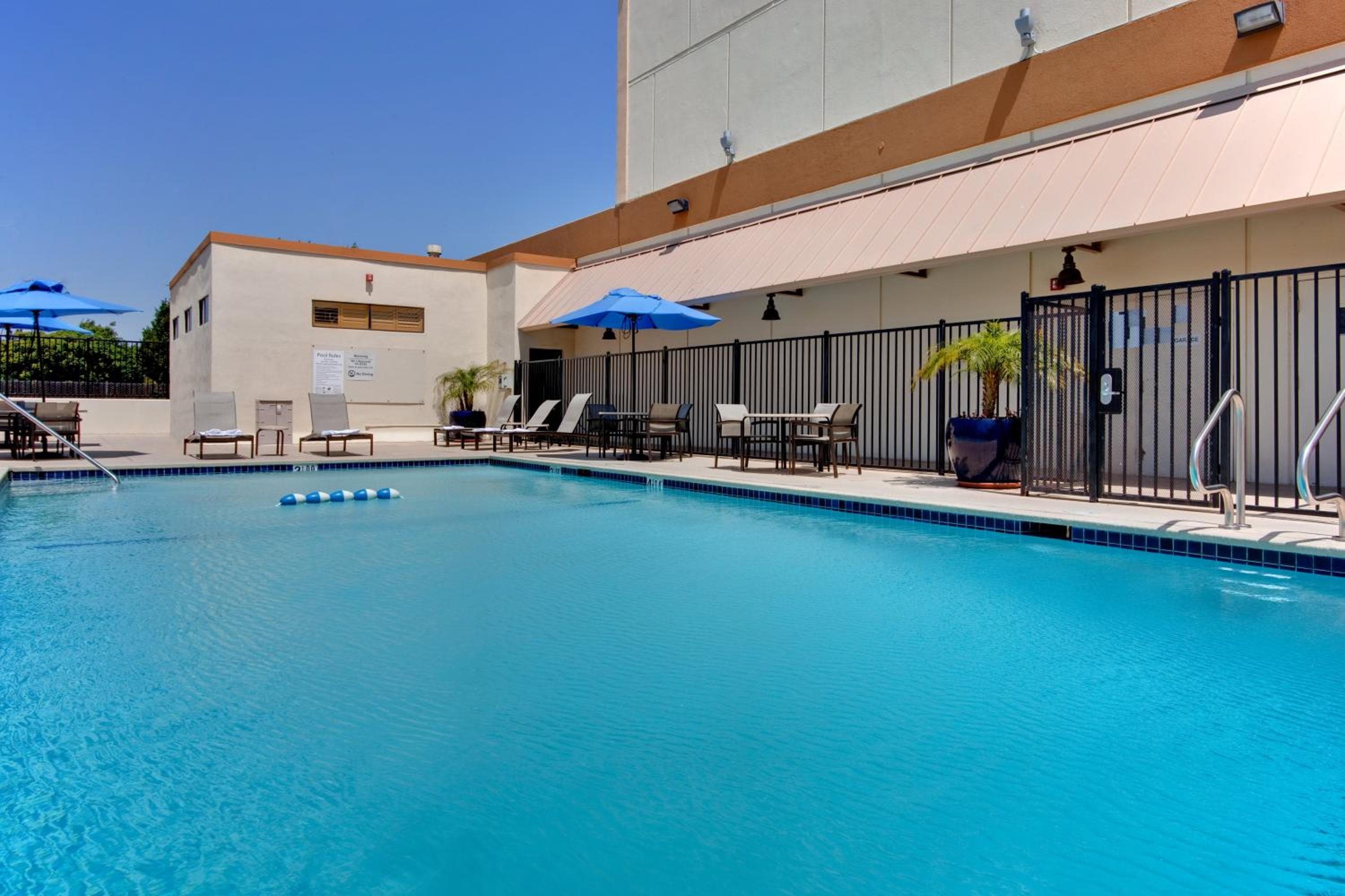 Holiday Inn Los Ángeles - Aeropuerto LAX, un hotel IHG — 21