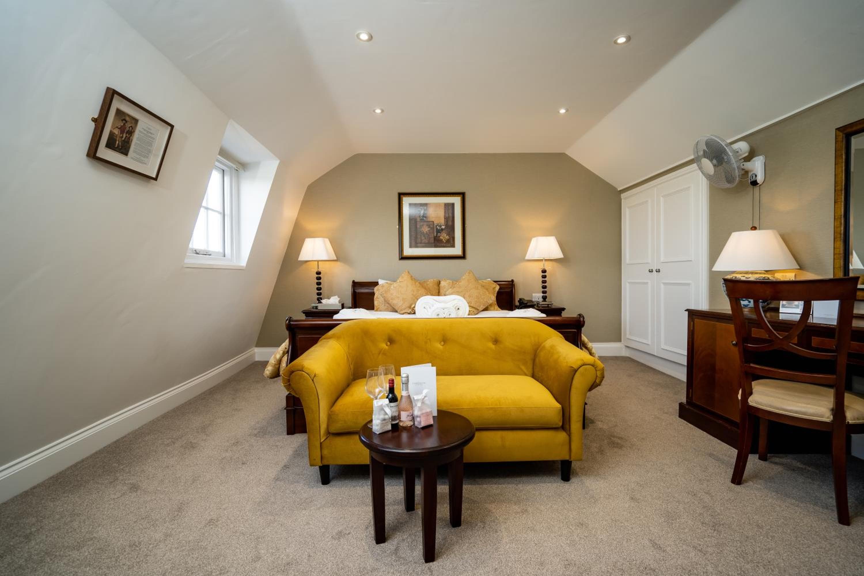 Il Clarendon Hotel — 16