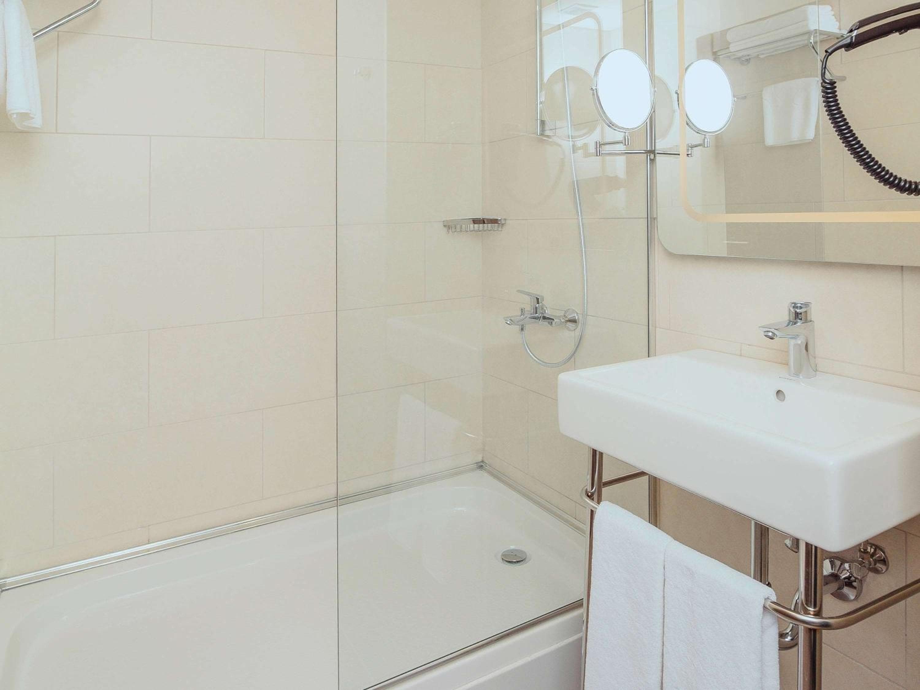 ibis Styles Istanbul Bomonti — 7
