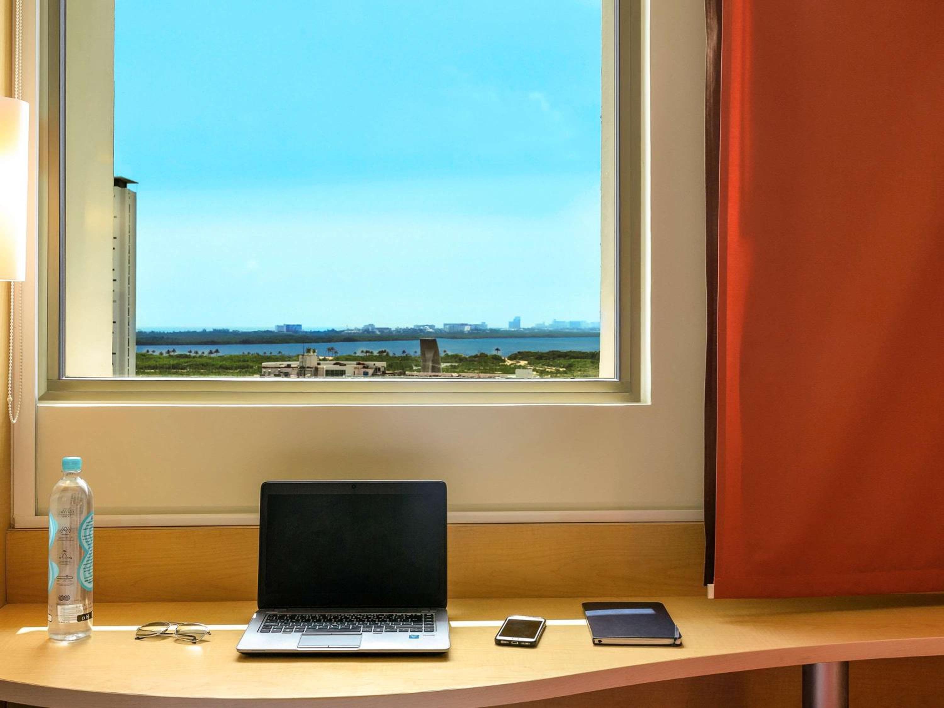 Ibis Cancun Centro — 25