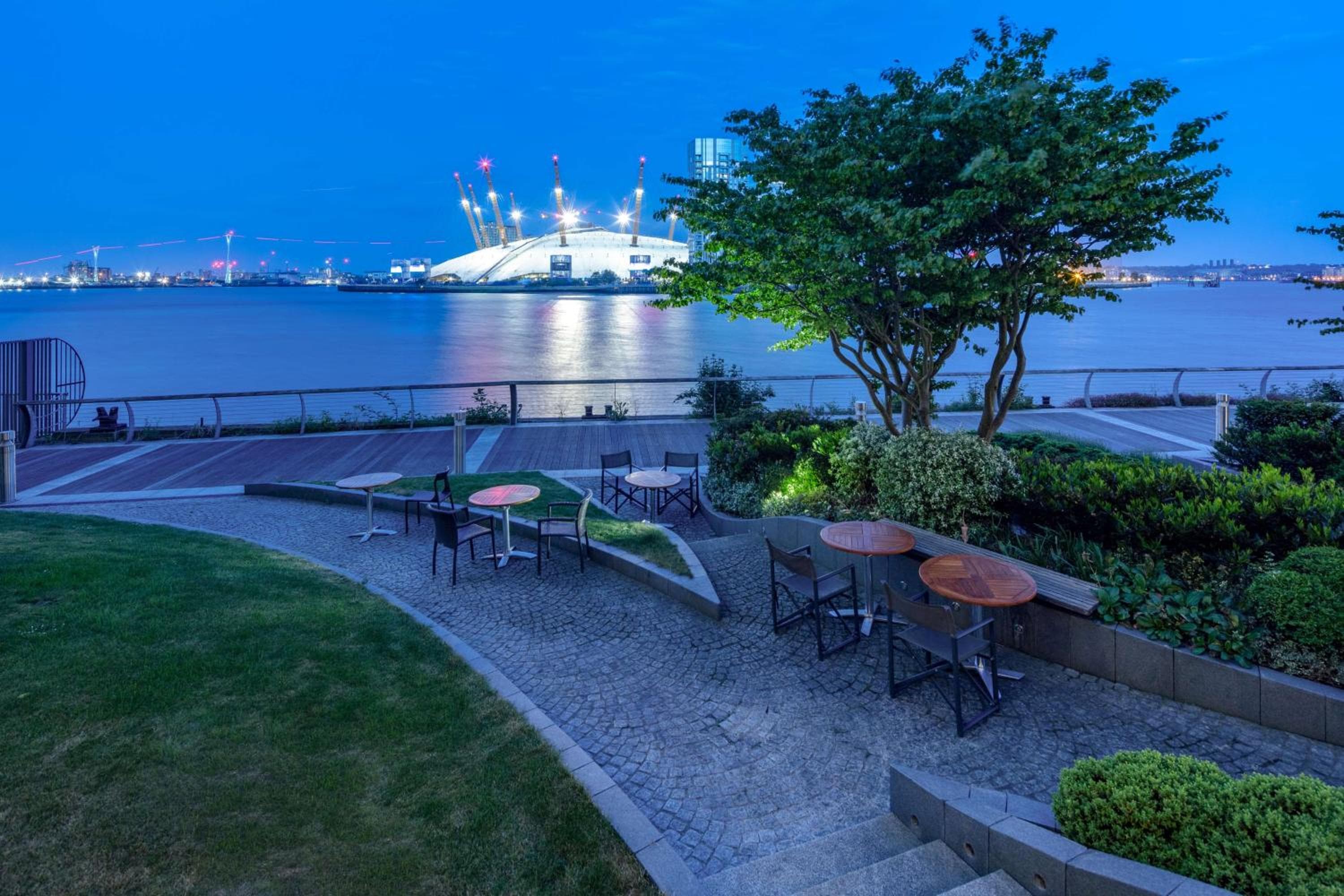 Radisson Blu Hotel, London Canary Wharf East — 23