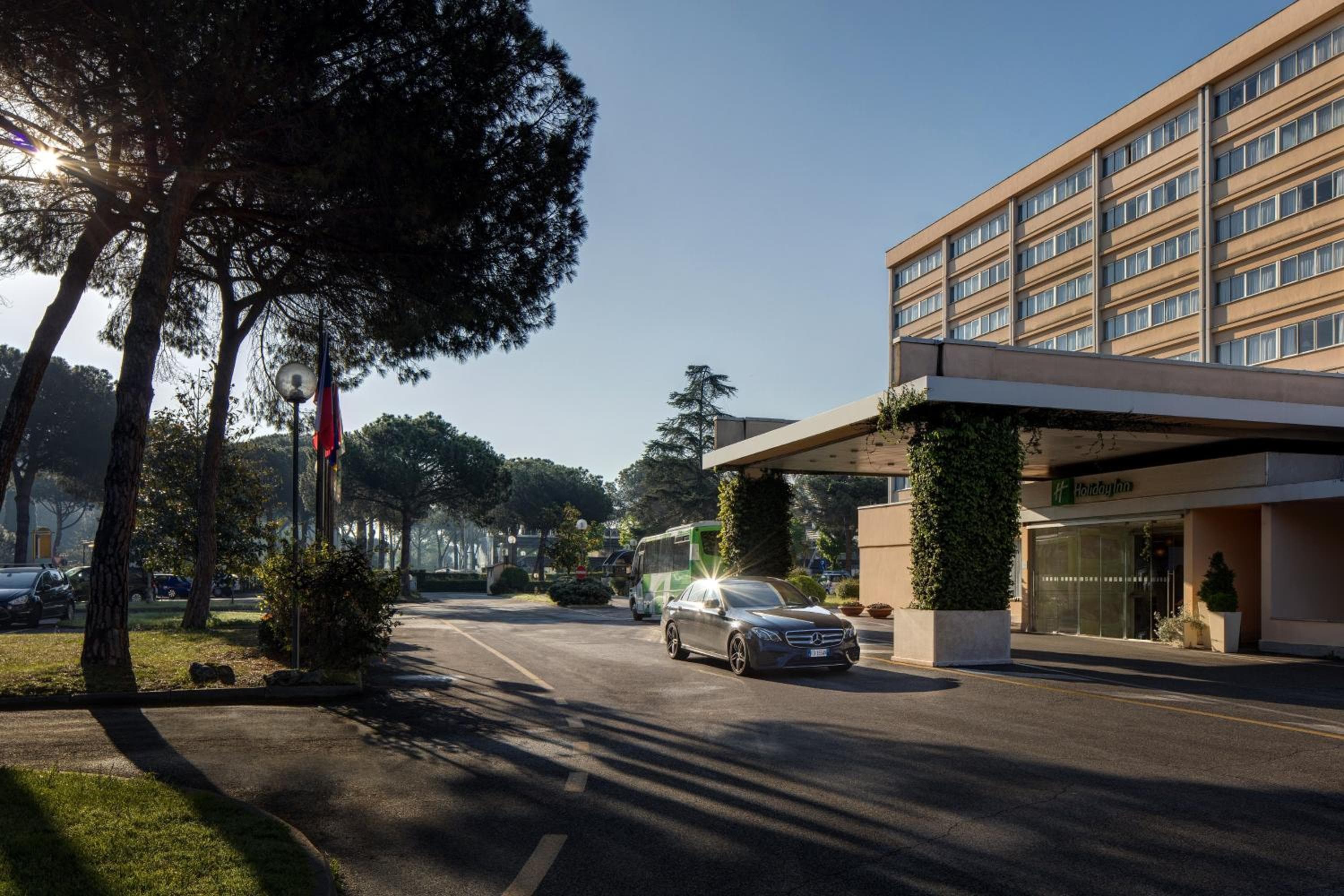 Holiday Inn Roma - Eur Parco Dei Medici, an IHG Hotel — 1